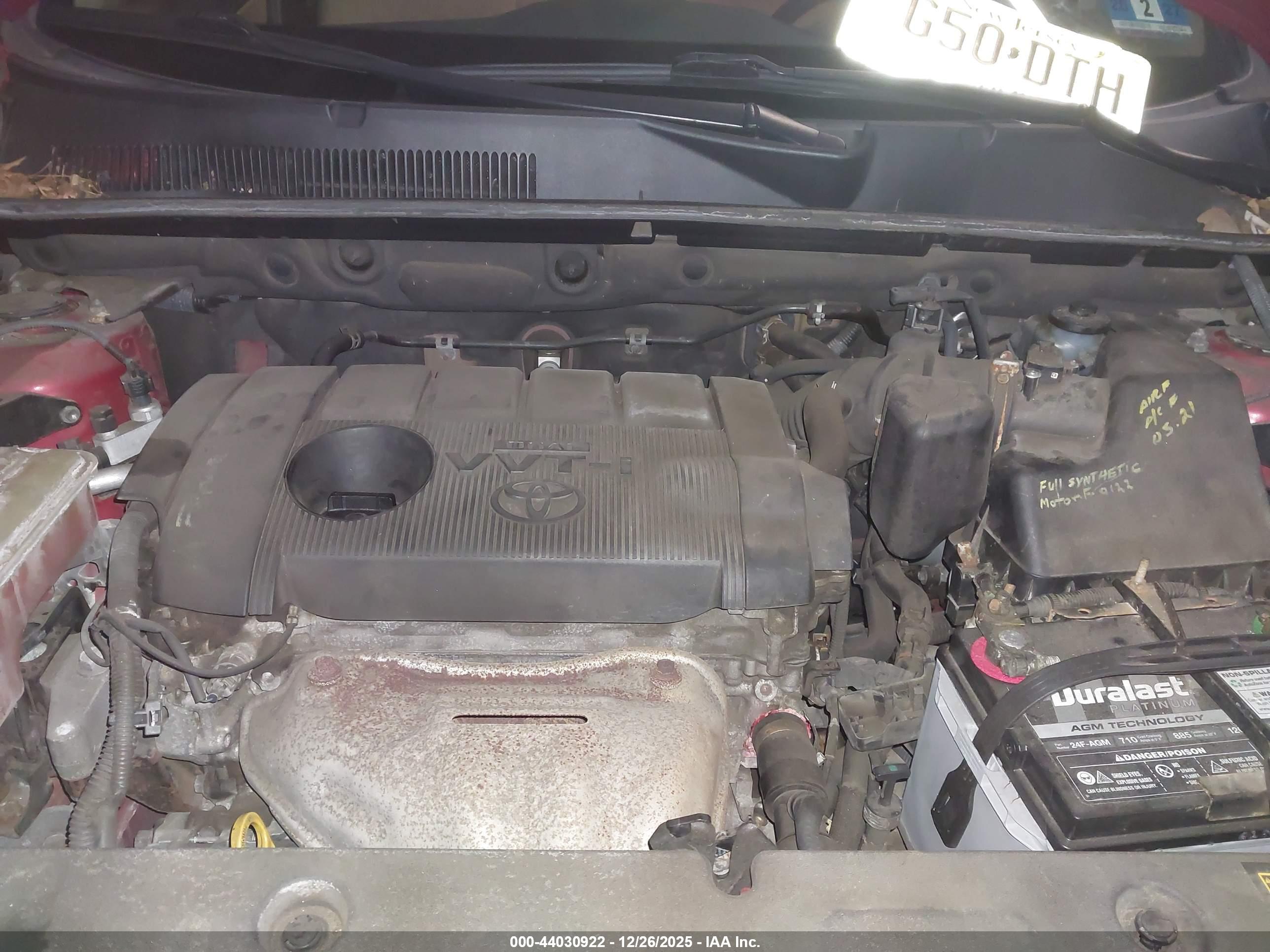 TOYOTA RAV4 image 10