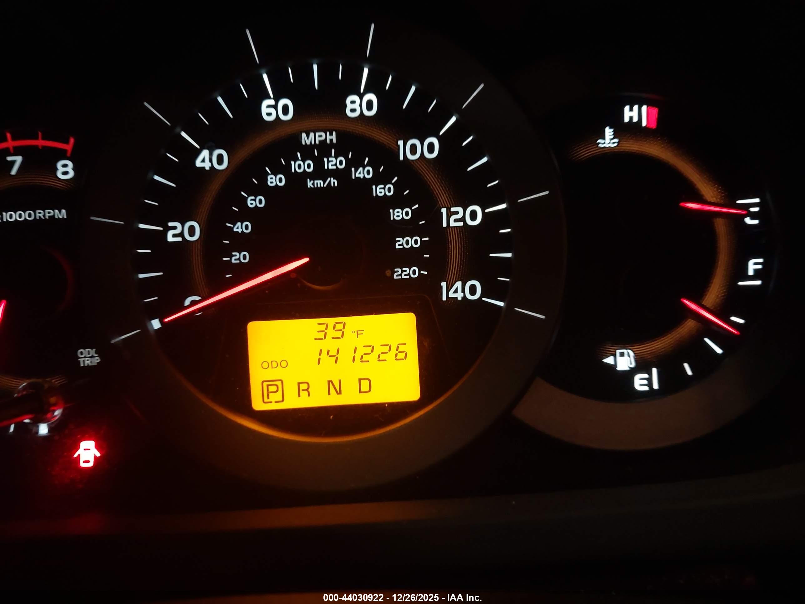 TOYOTA RAV4 image 7