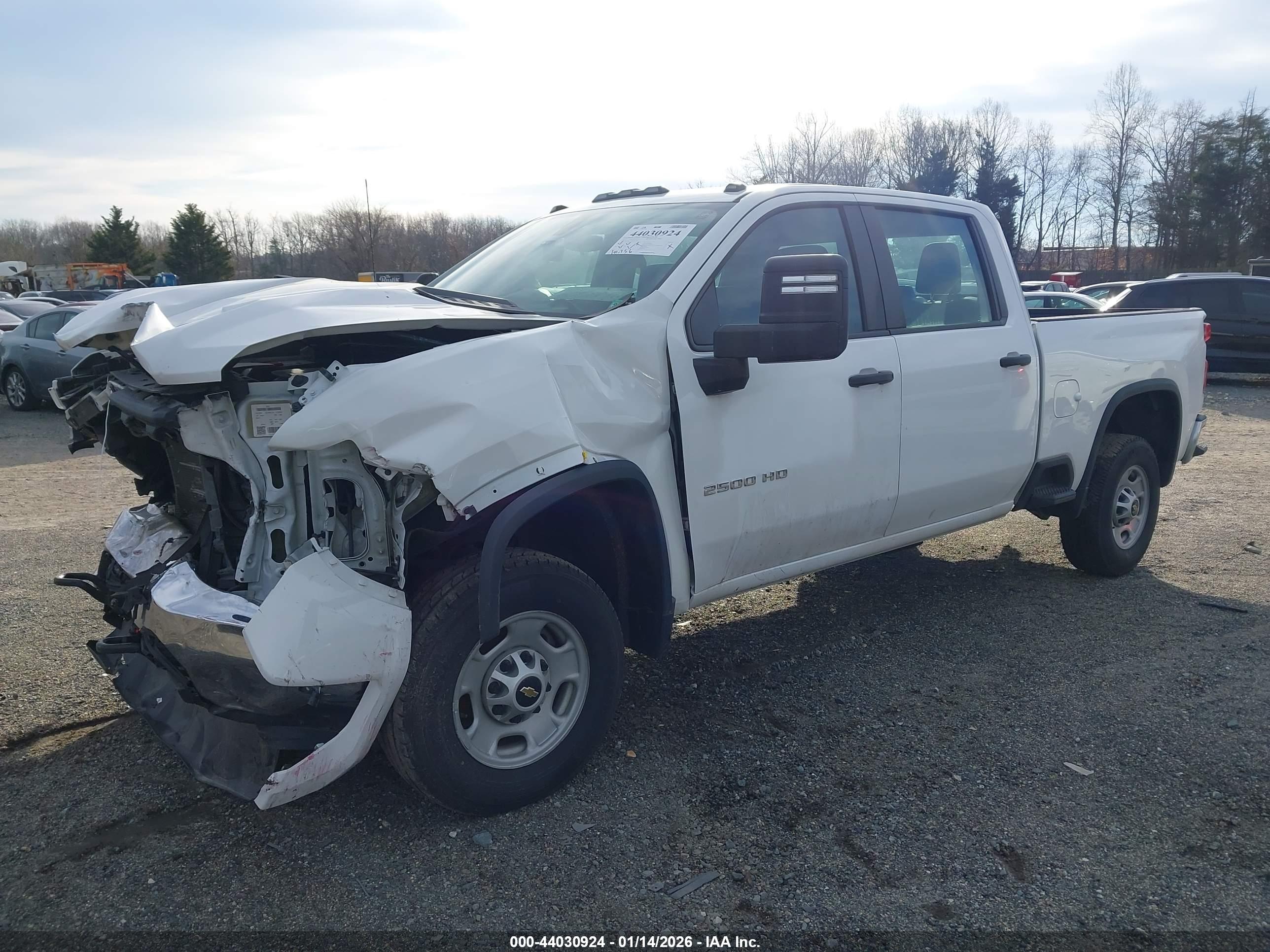 CHEVROLET SILVERADO image 2