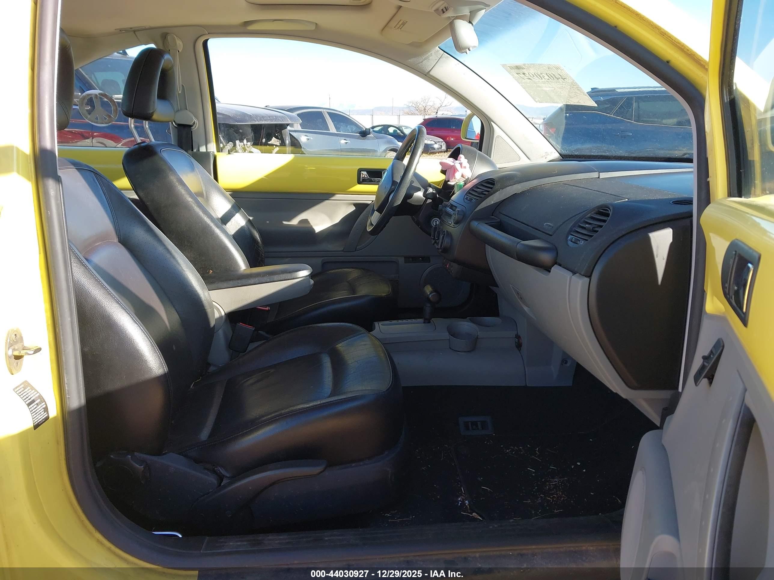 VOLKSWAGEN NEW image 5