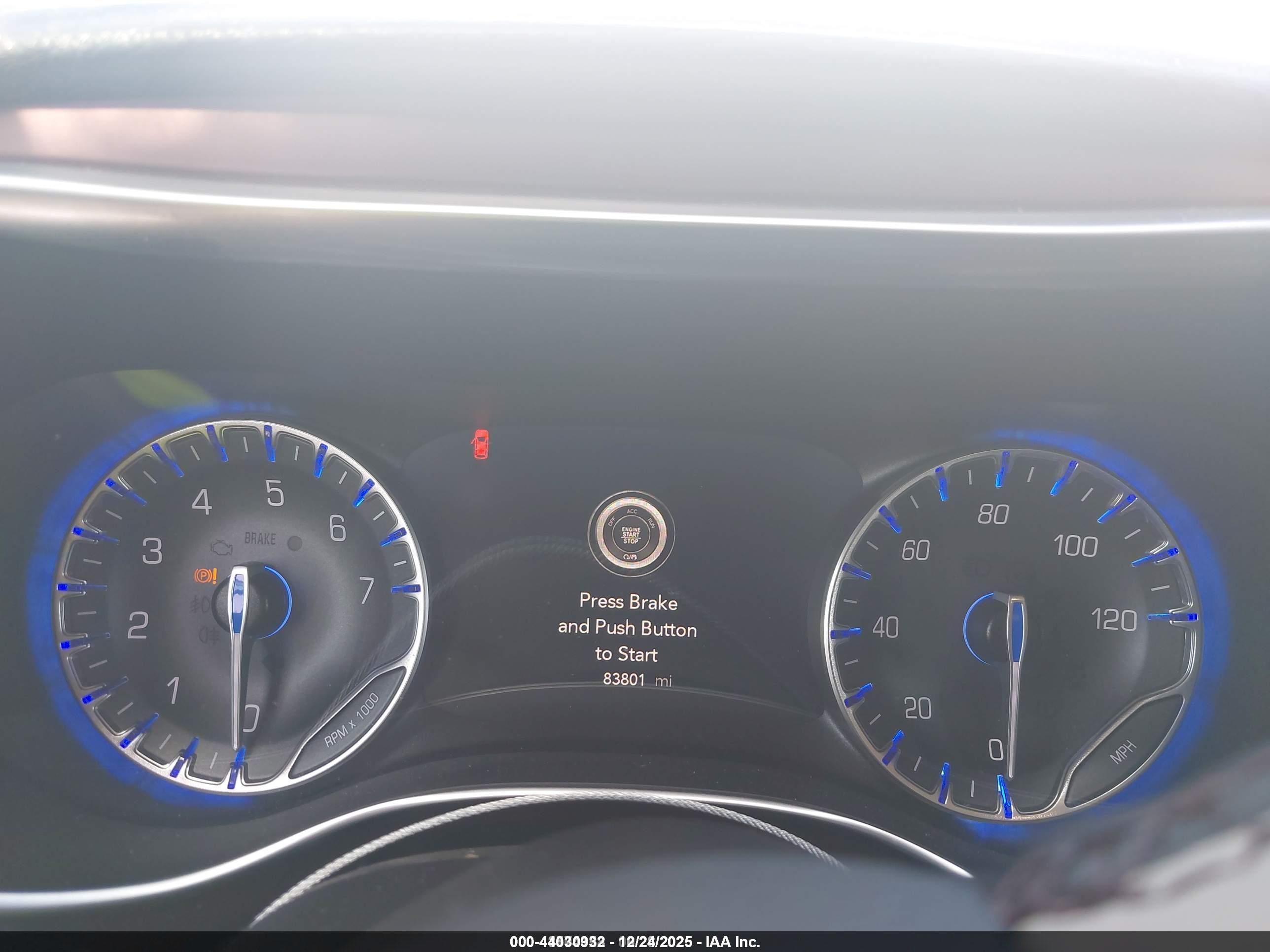 CHRYSLER PACIFICA image 7