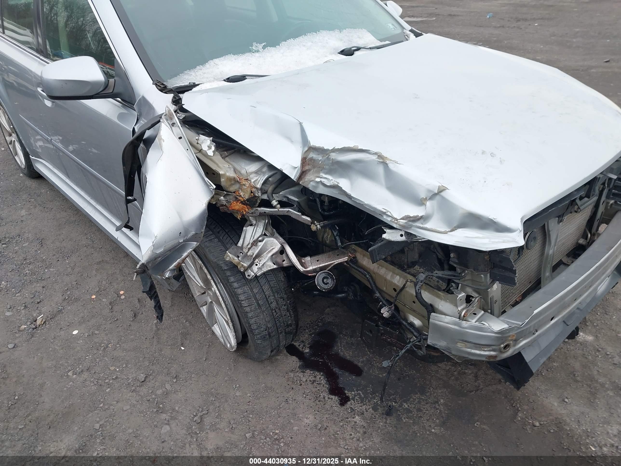 SUBARU LEGACY image 6