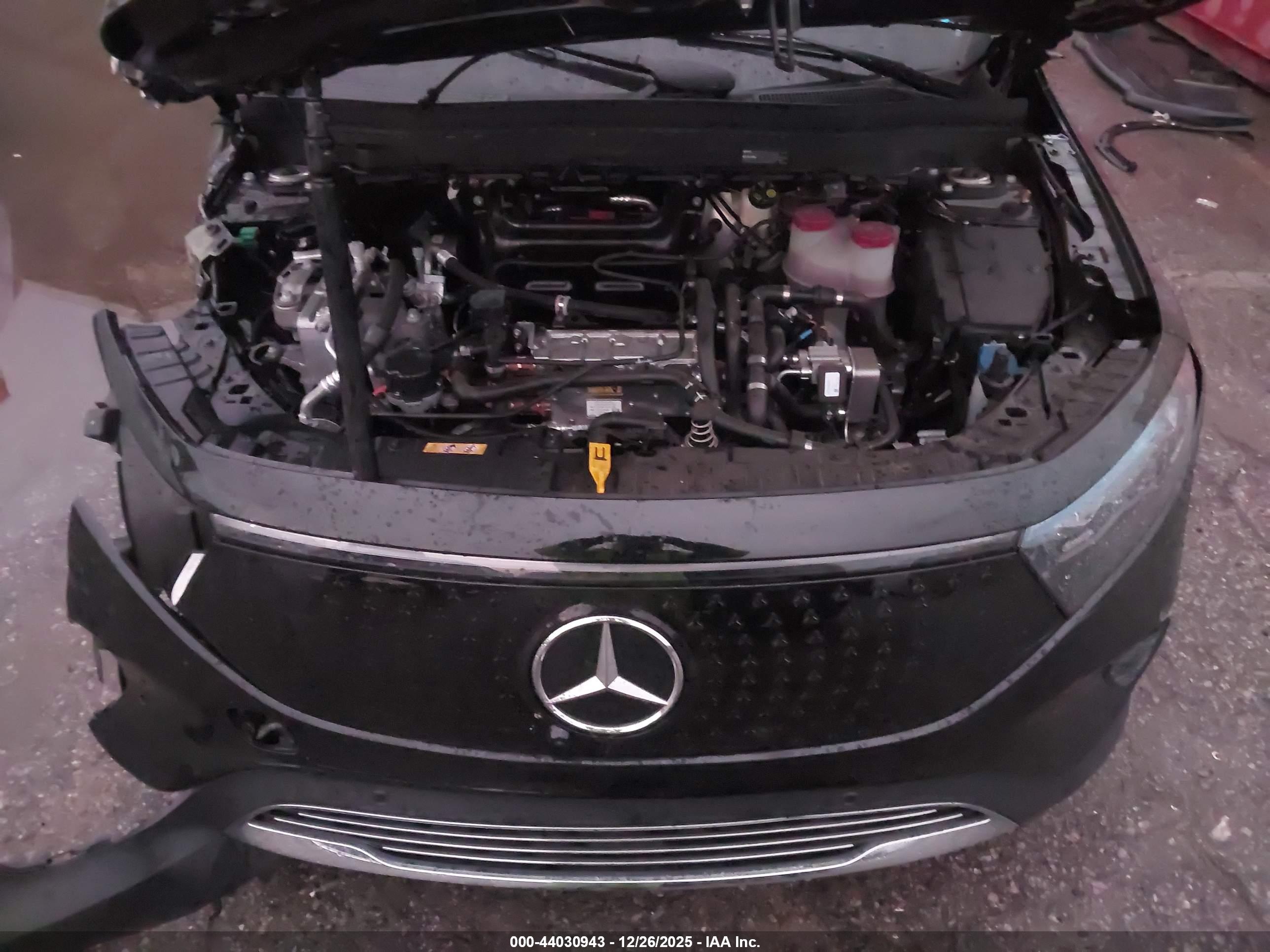 MERCEDES-BENZ EQB image 10