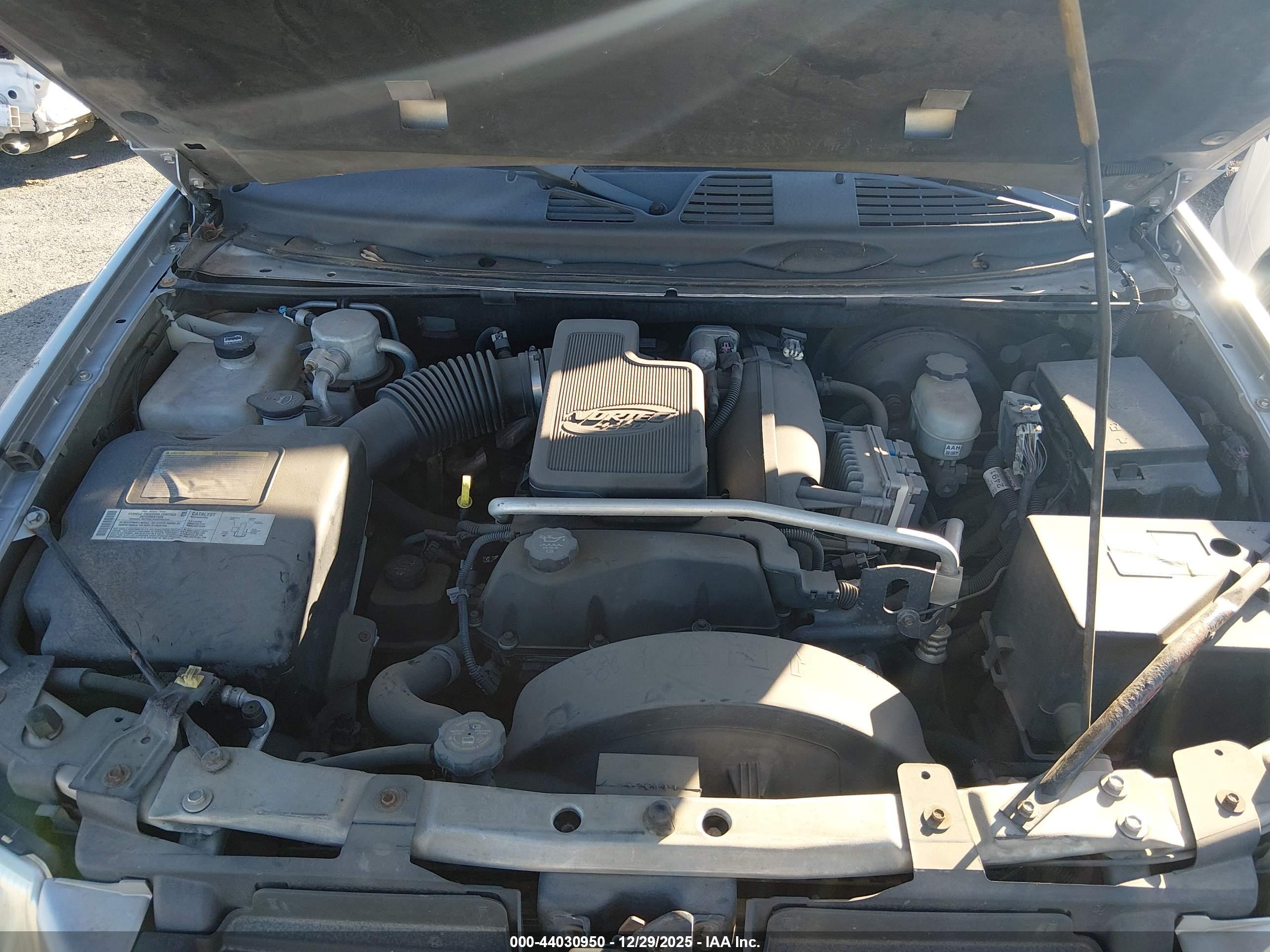 GMC ENVOY image 10