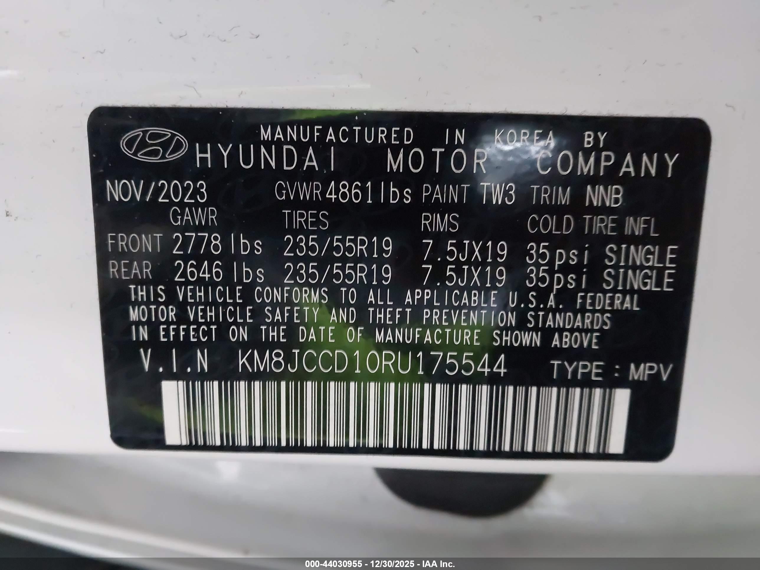 HYUNDAI TUCSON image 9