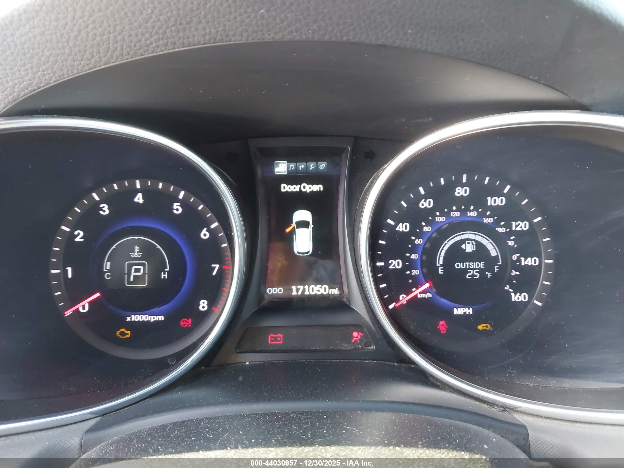 HYUNDAI SANTA image 7