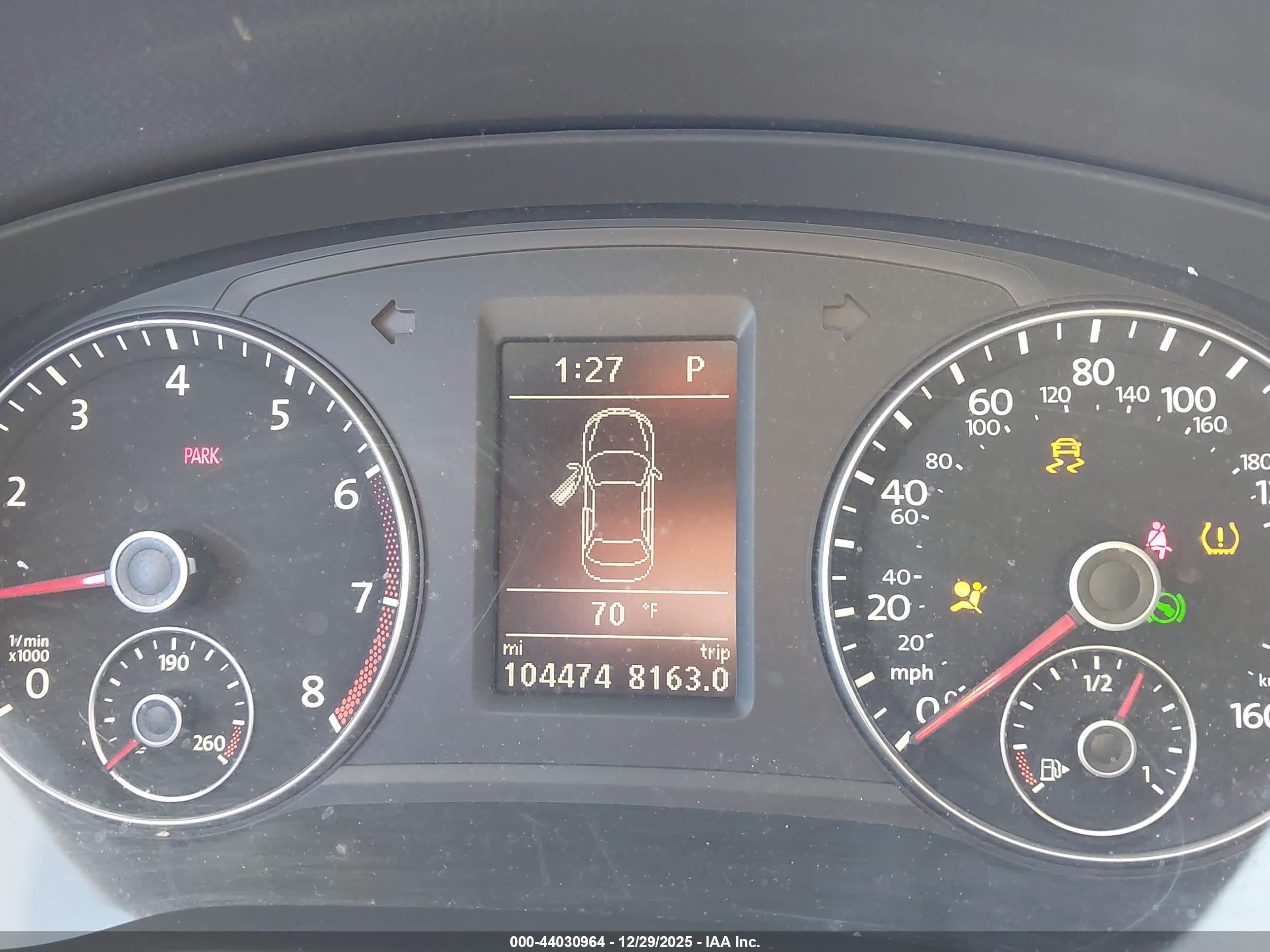 VOLKSWAGEN PASSAT image 7