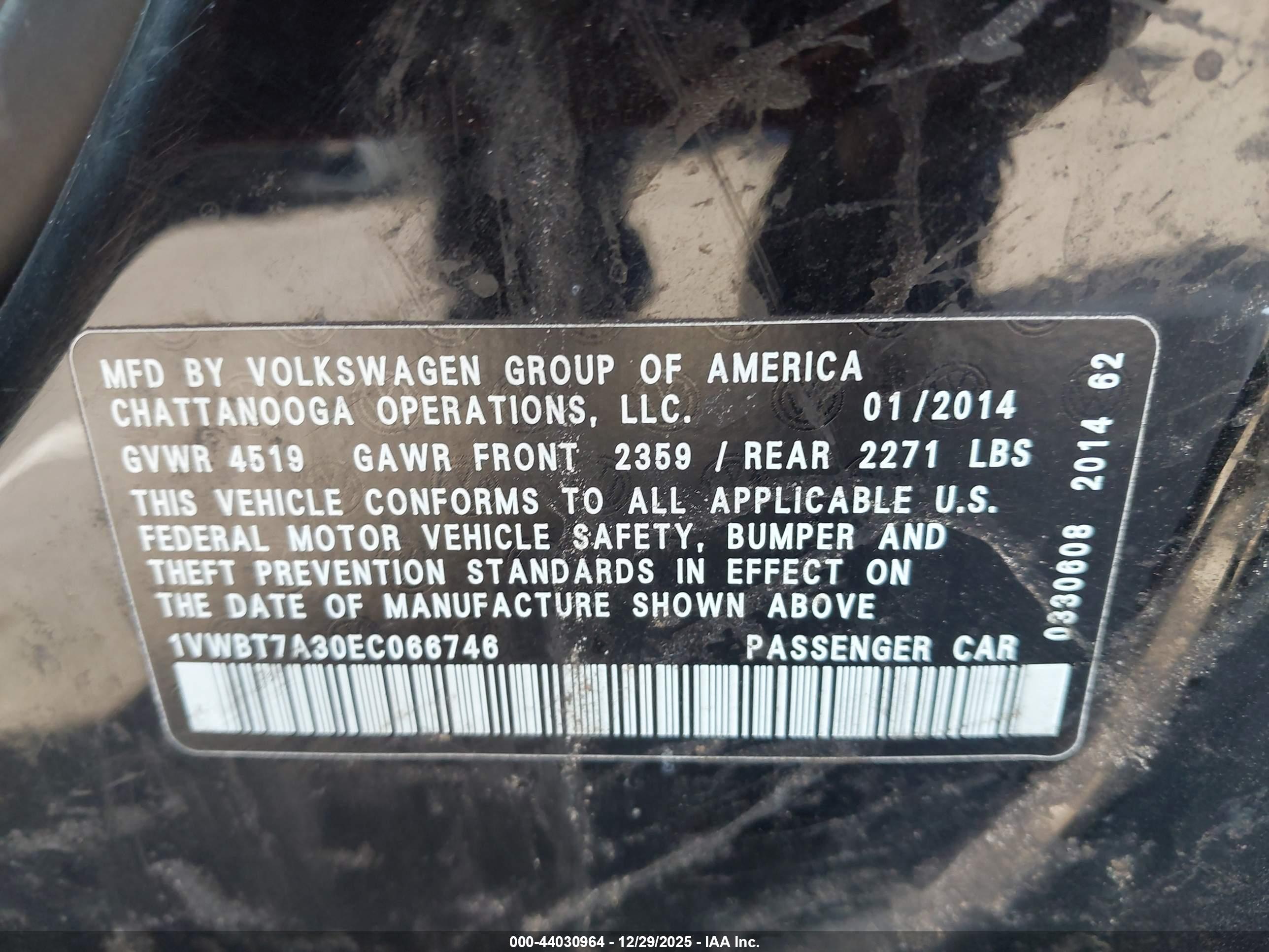 VOLKSWAGEN PASSAT image 9
