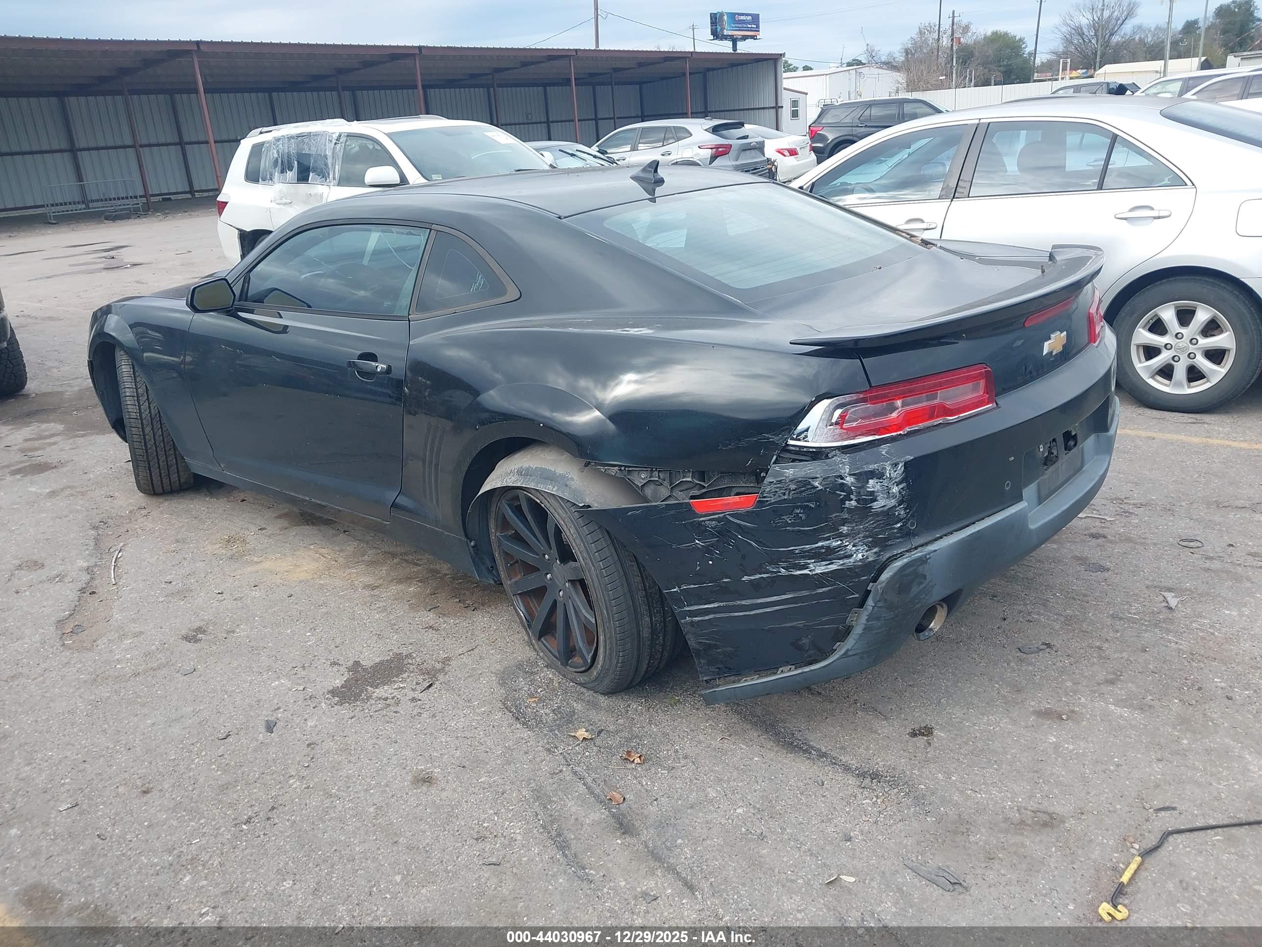 CHEVROLET CAMARO image 3