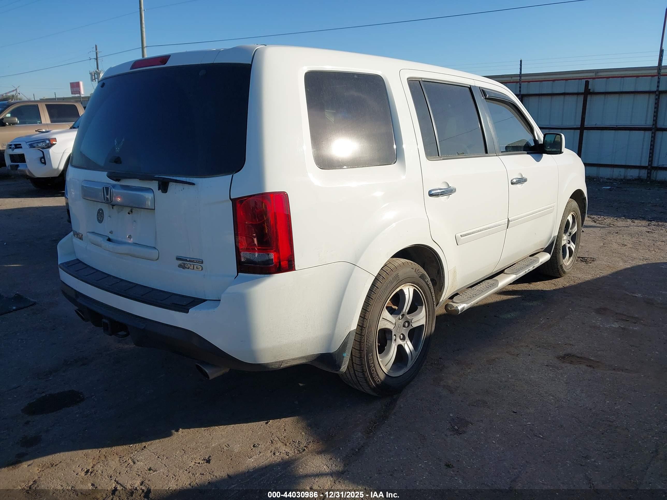 HONDA PILOT image 4