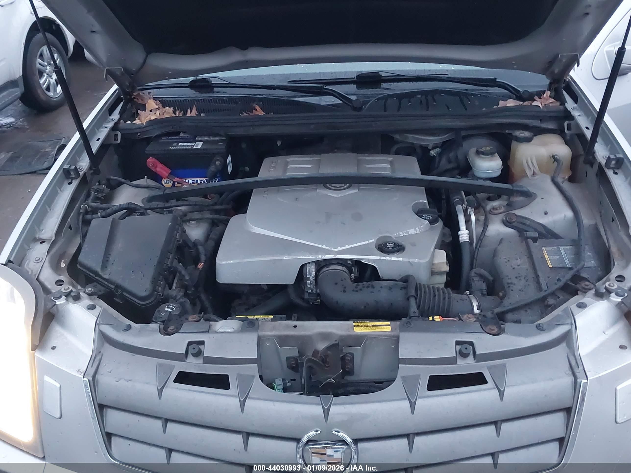 CADILLAC SRX image 10