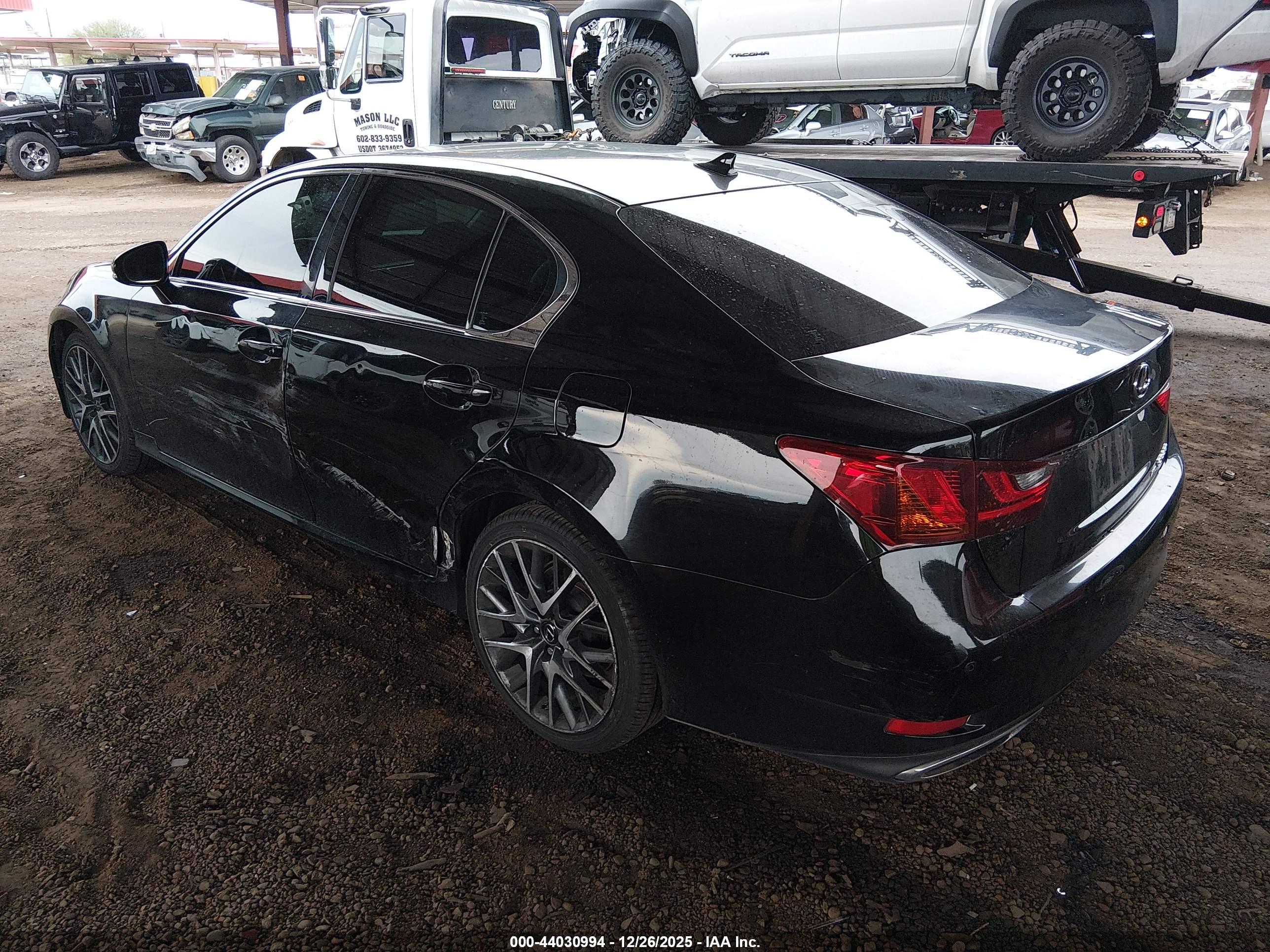 LEXUS GS image 3