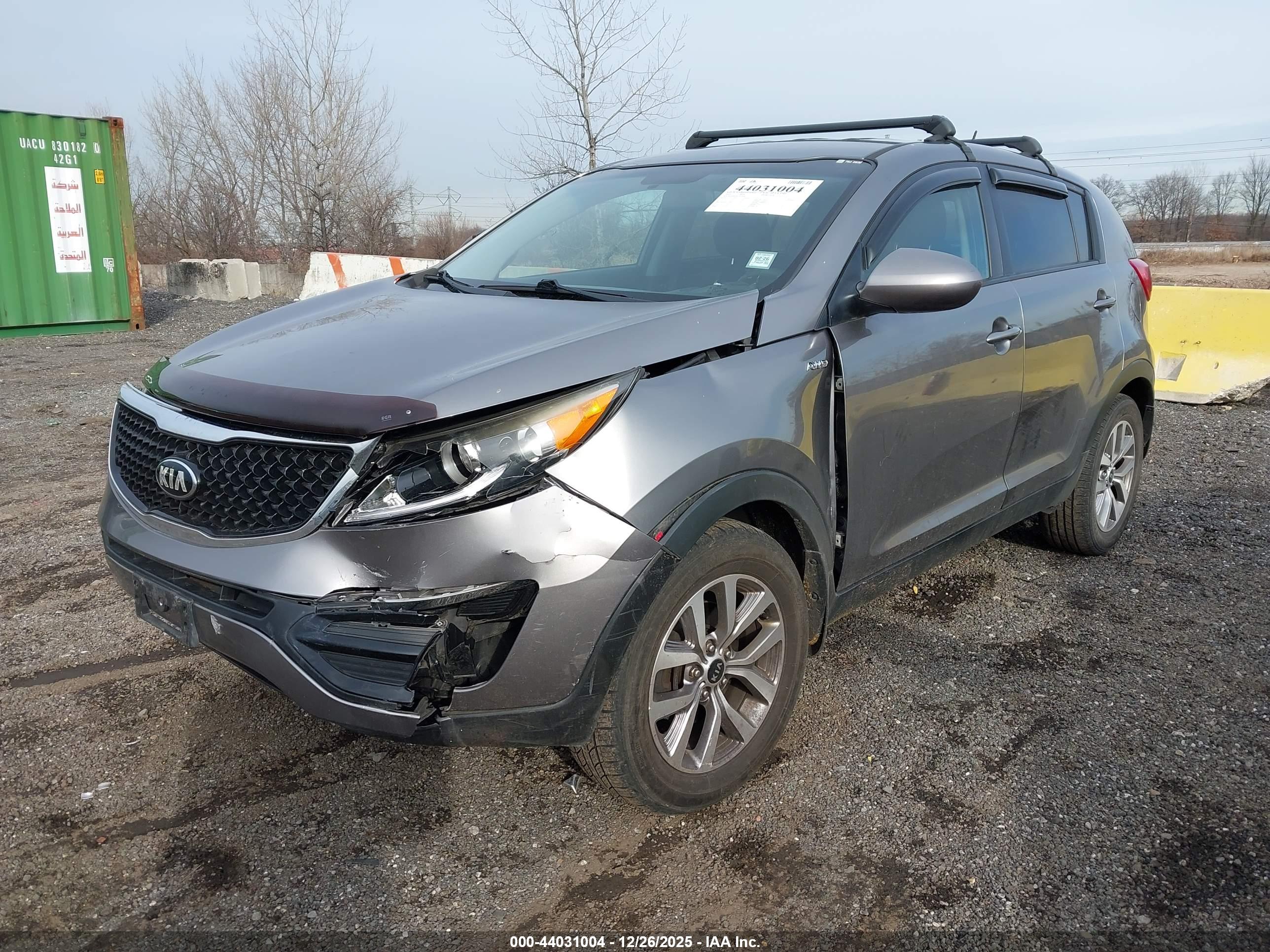 KIA SPORTAGE image 2