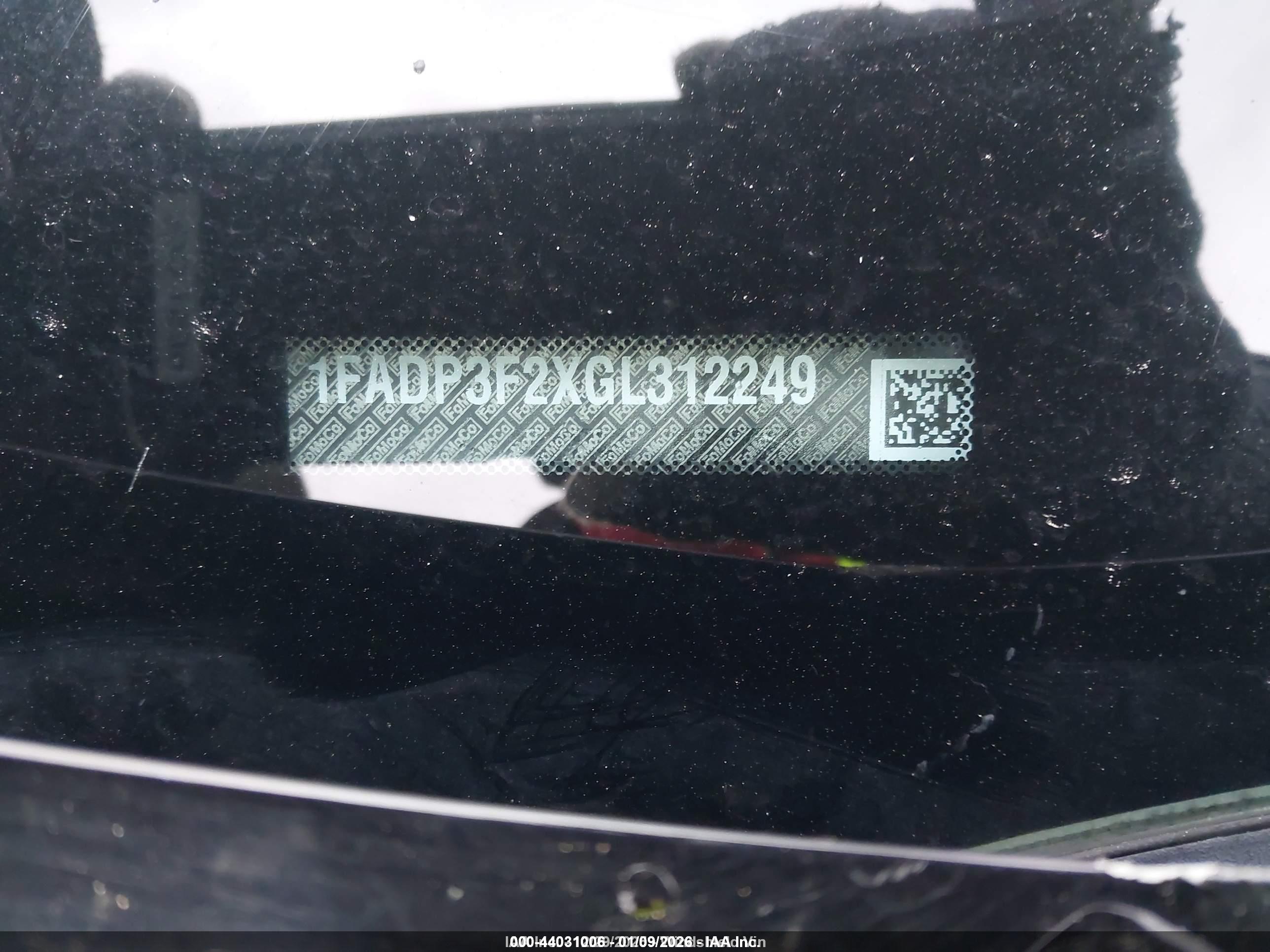 FORD FOCUS image 9