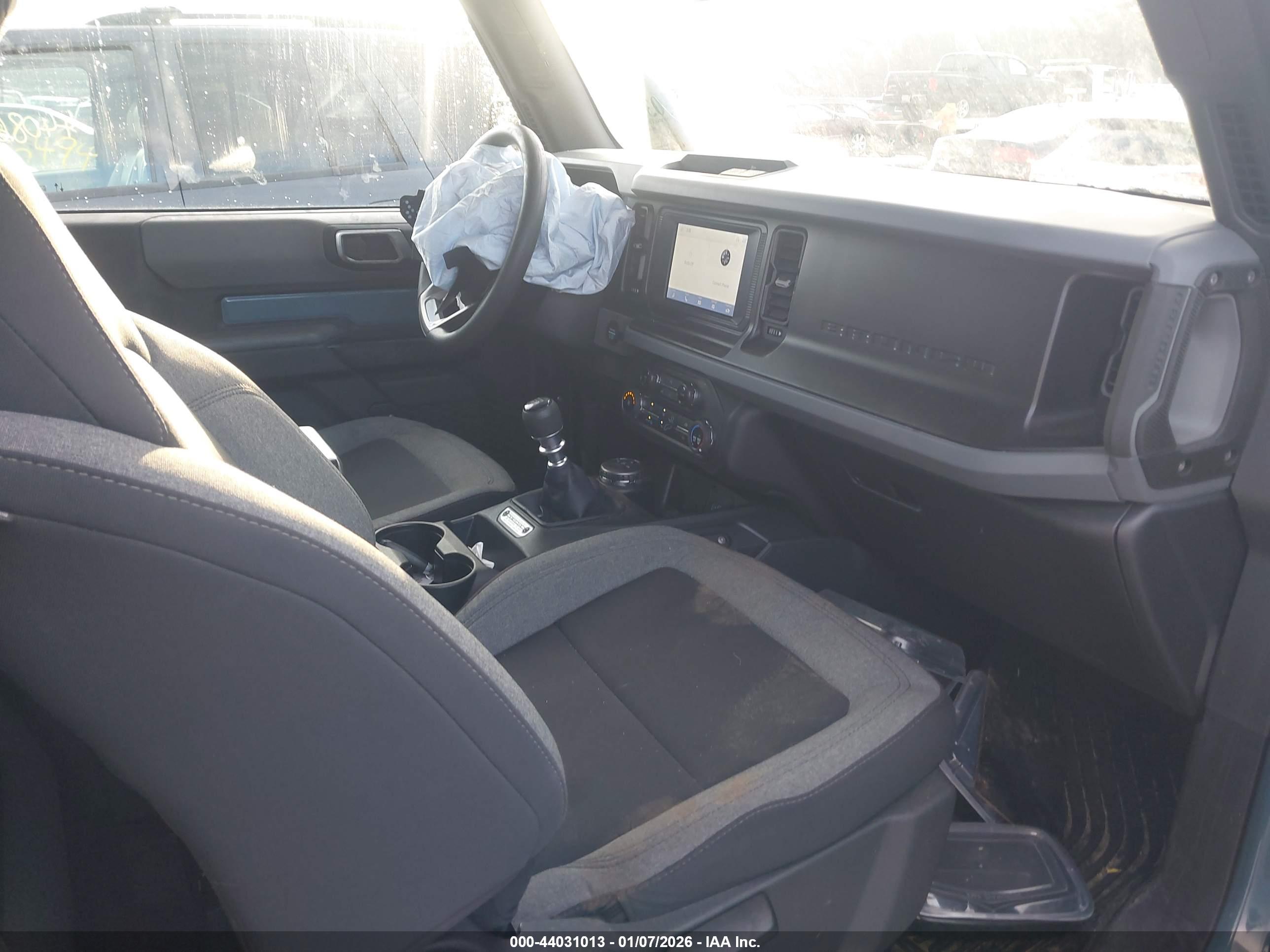 FORD BRONCO image 5