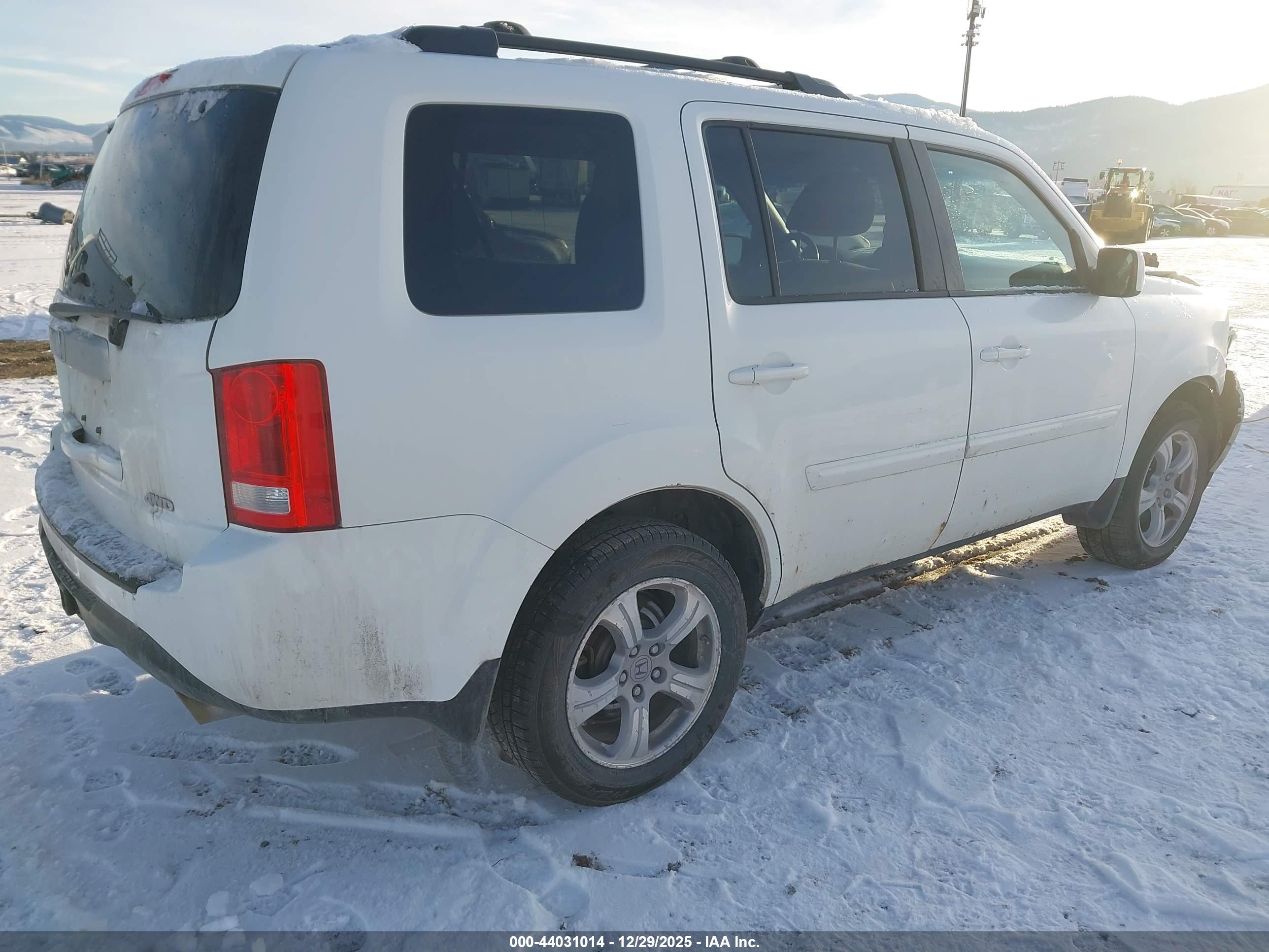HONDA PILOT image 4