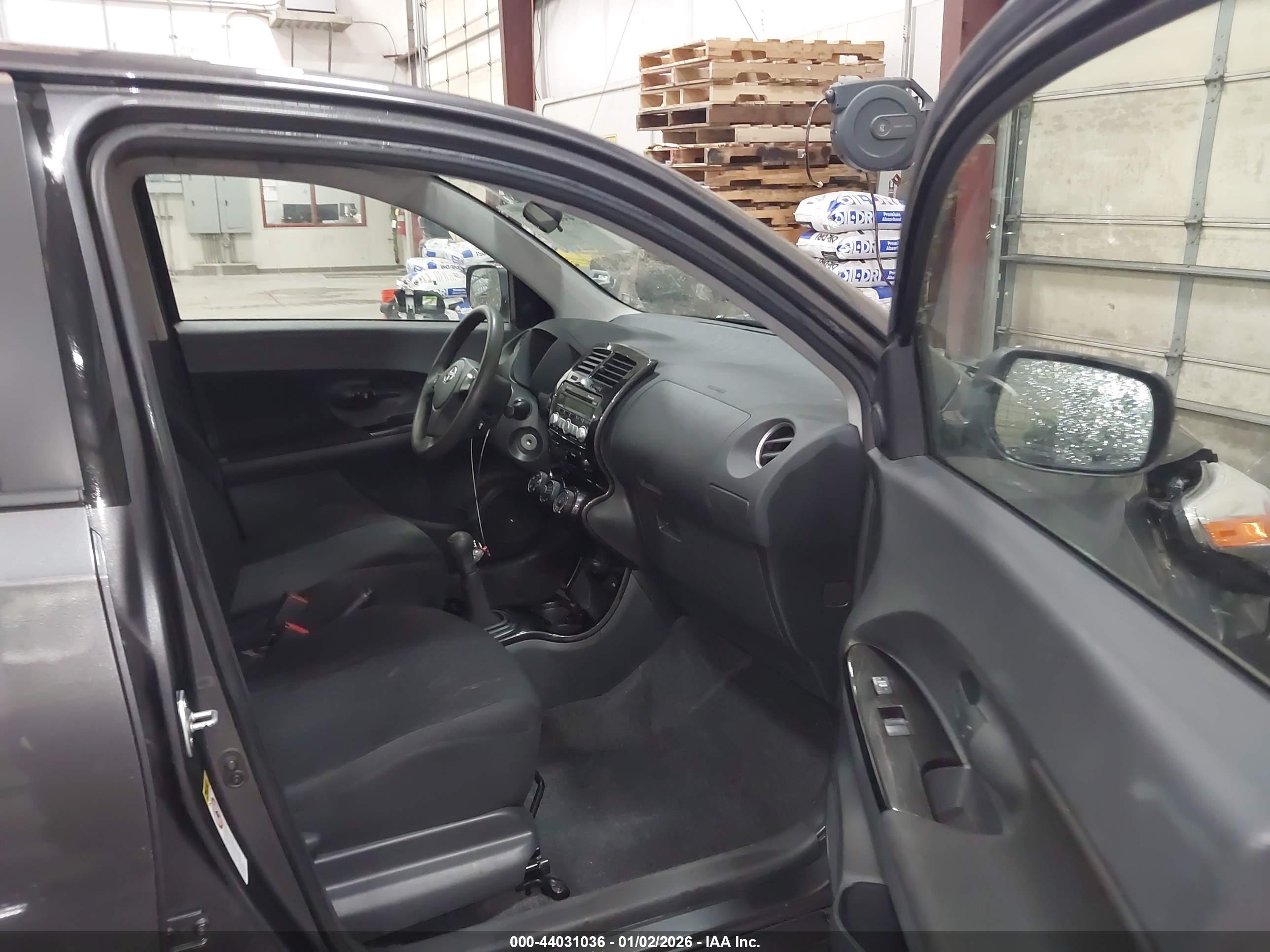 SCION XD image 5
