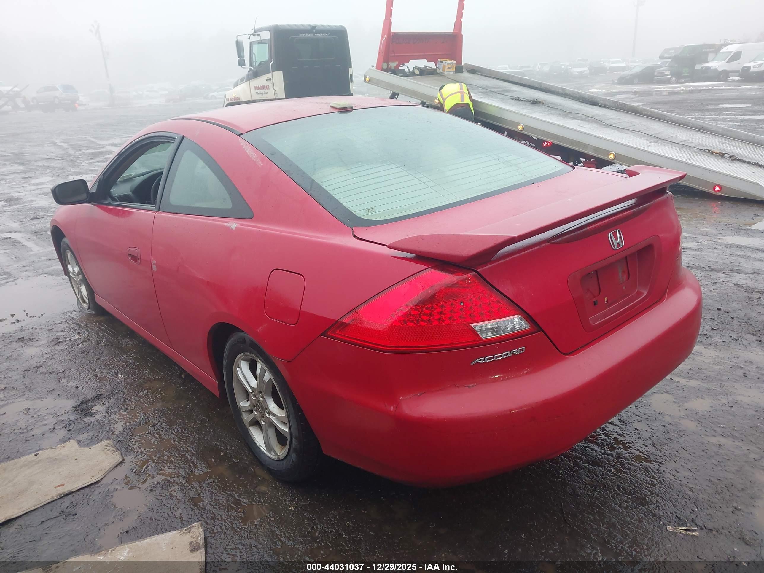 HONDA ACCORD image 3