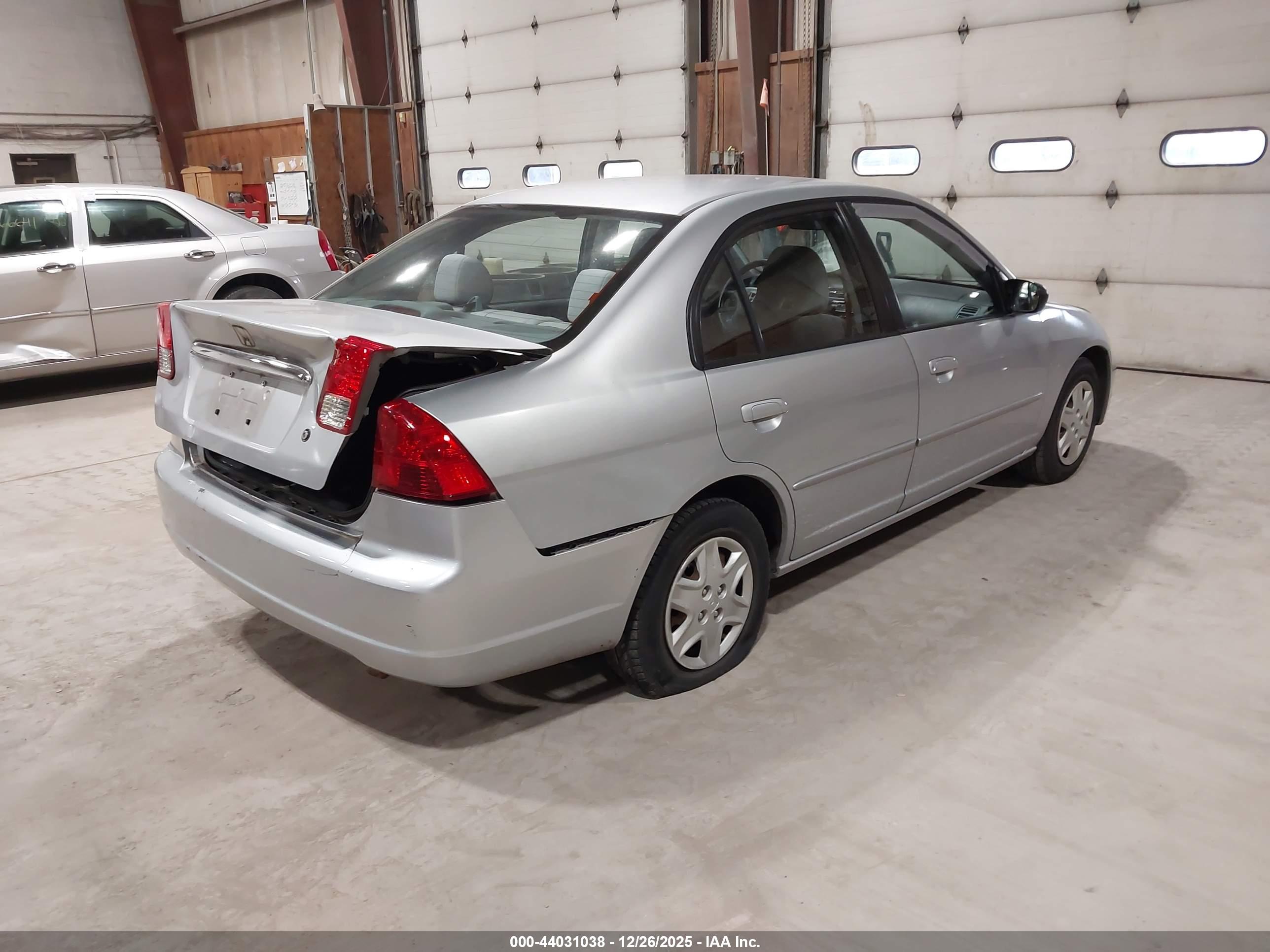 HONDA CIVIC image 4