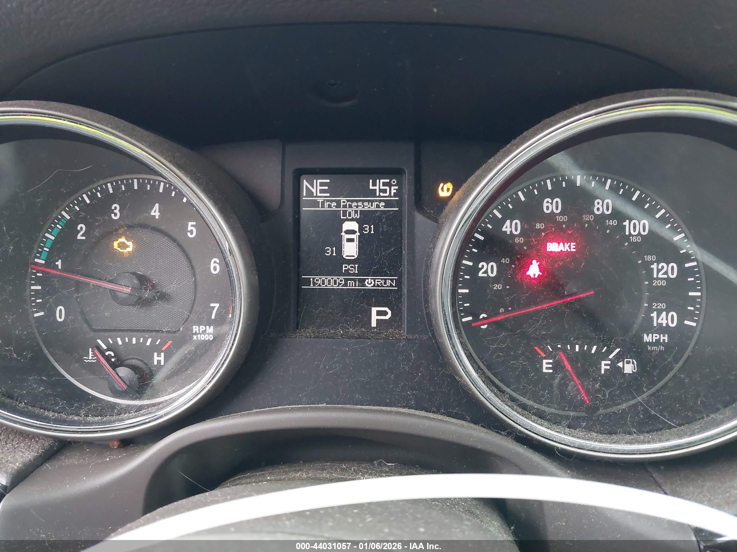 JEEP GRAND image 7