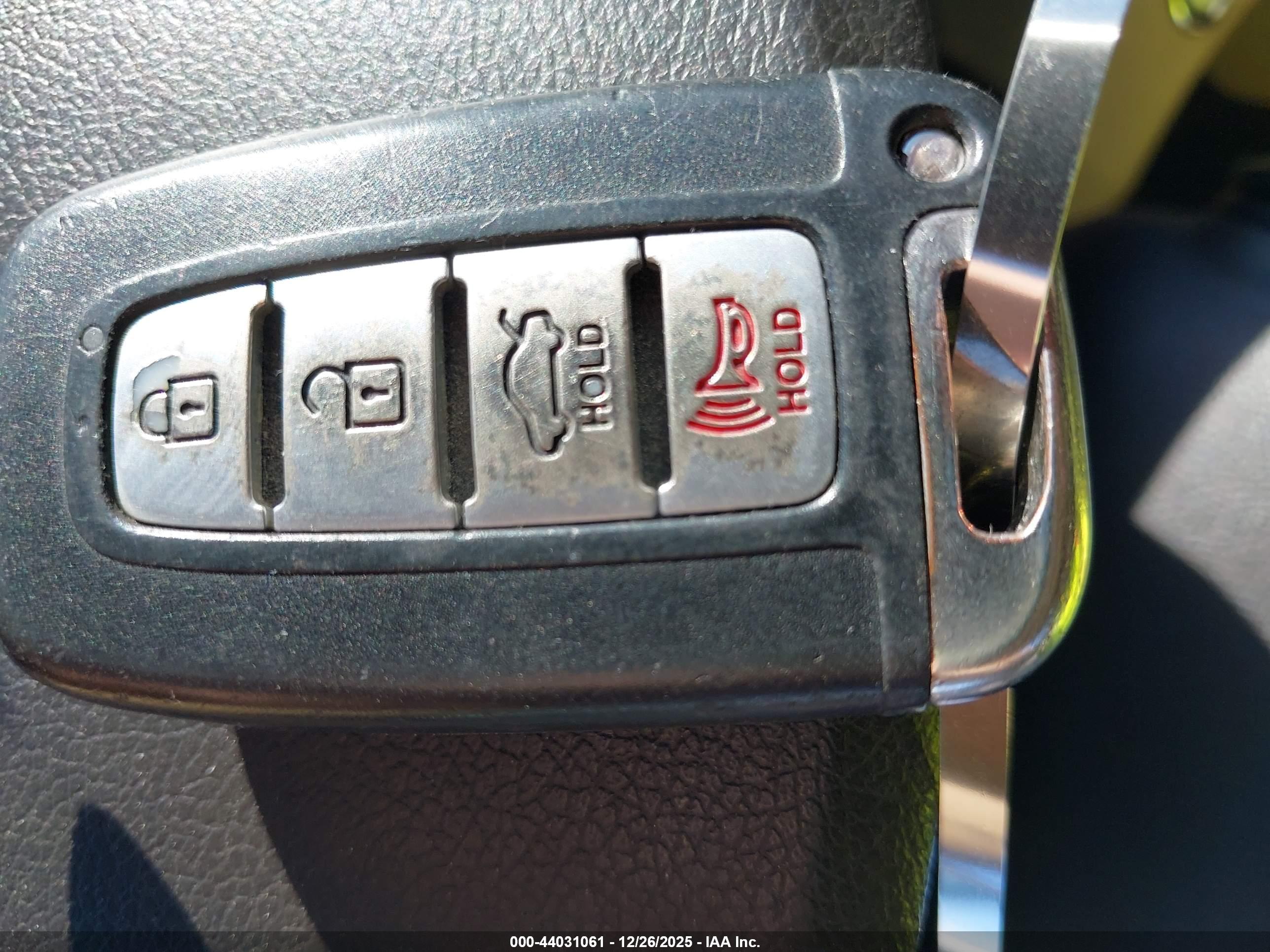 HYUNDAI SONATA image 11