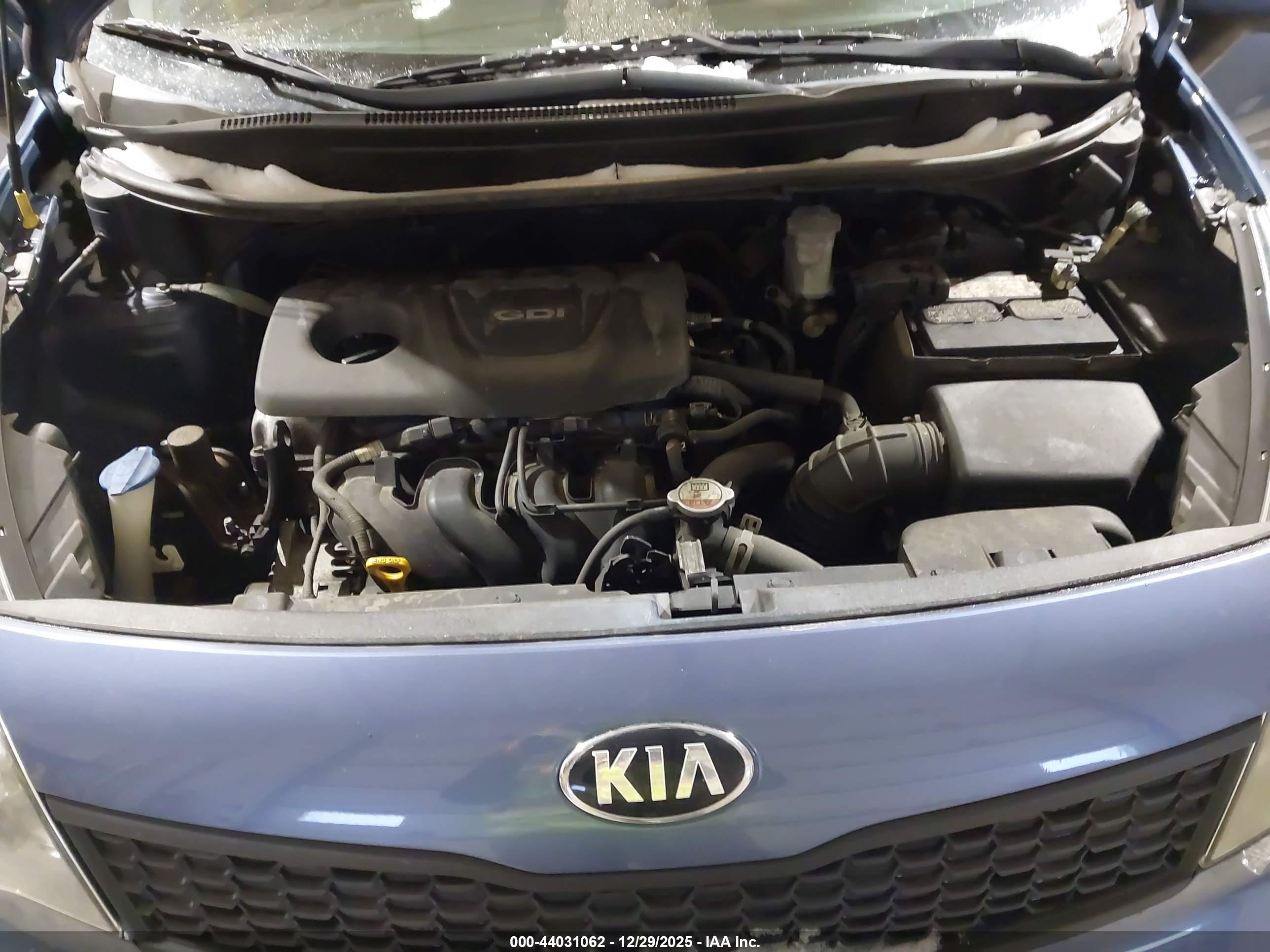 KIA RIO image 10