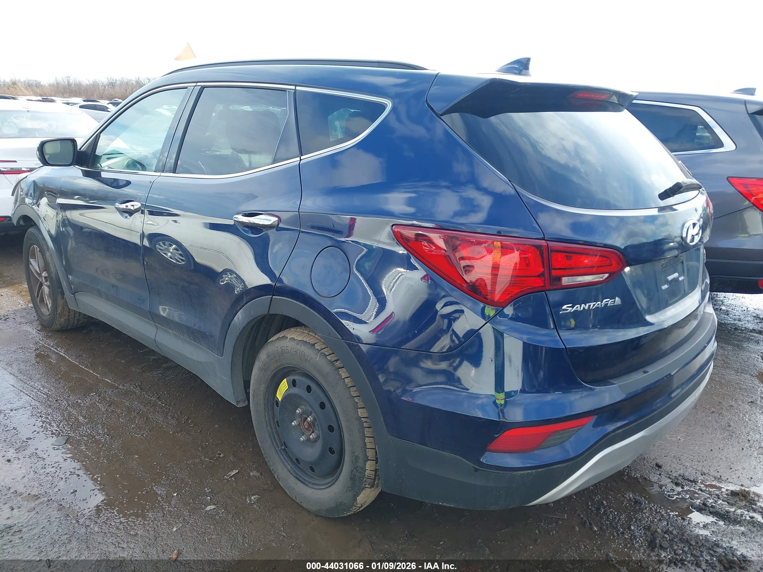 HYUNDAI SANTA image 3