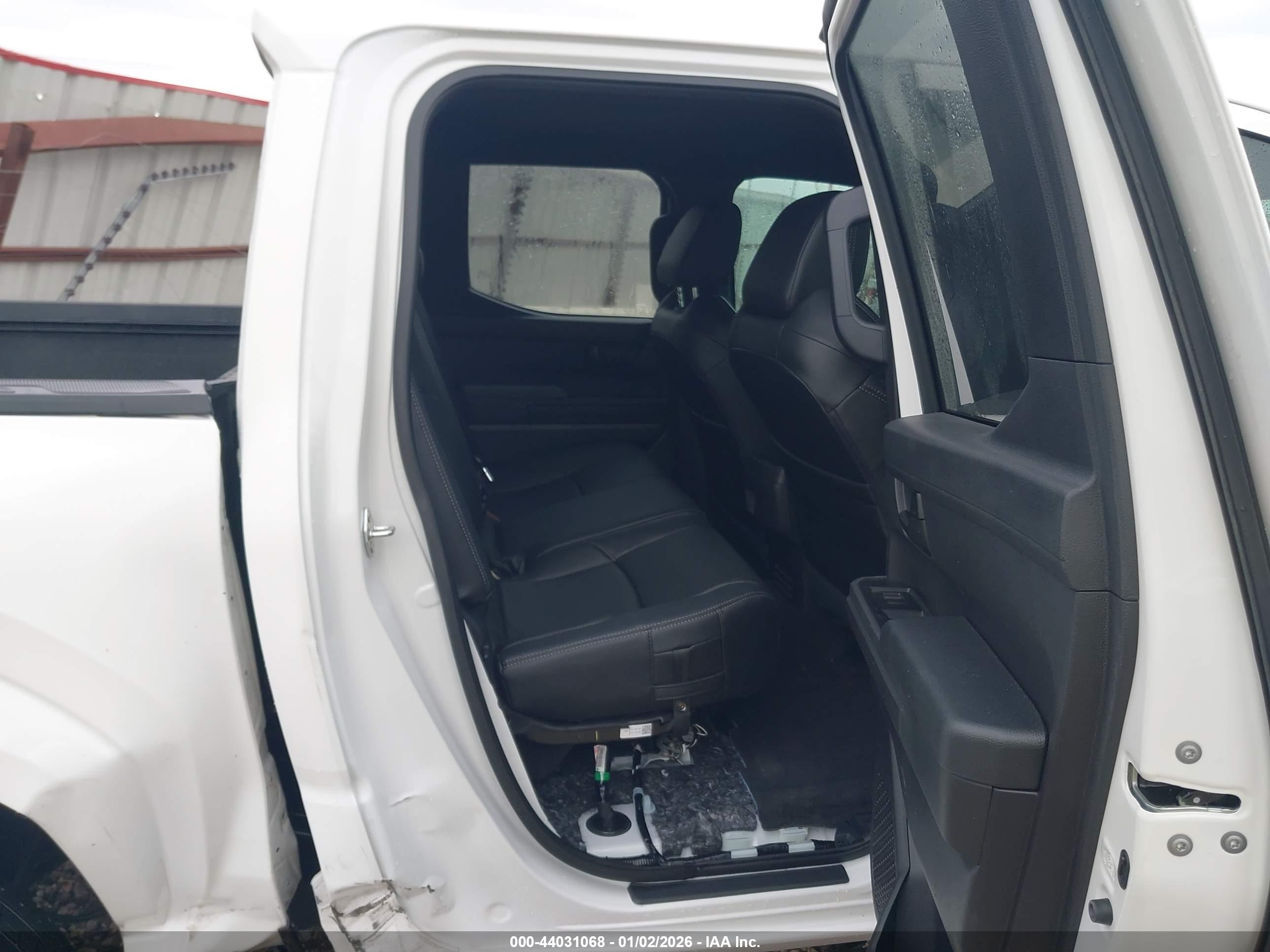 TOYOTA TACOMA image 8