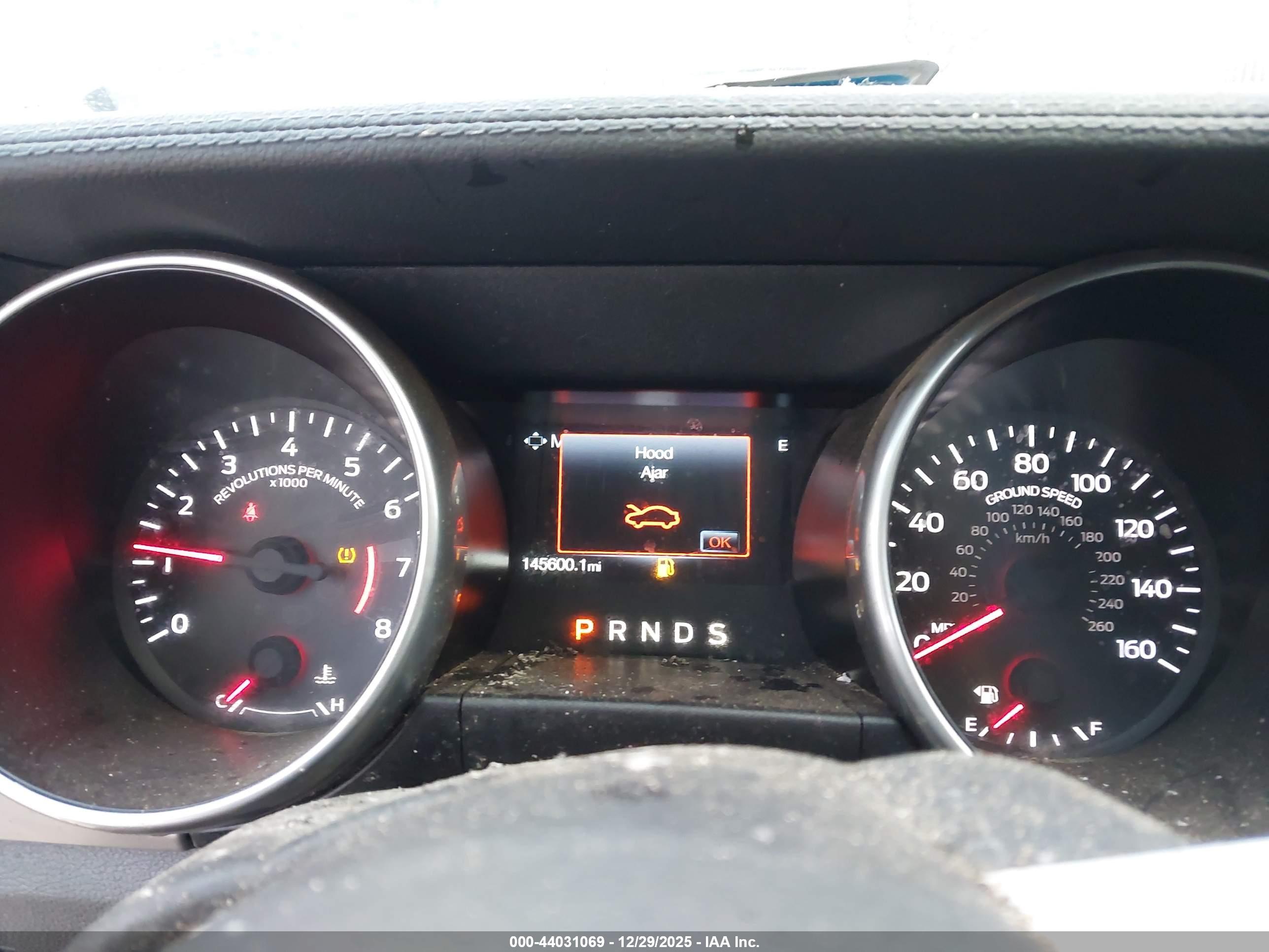 FORD MUSTANG image 7