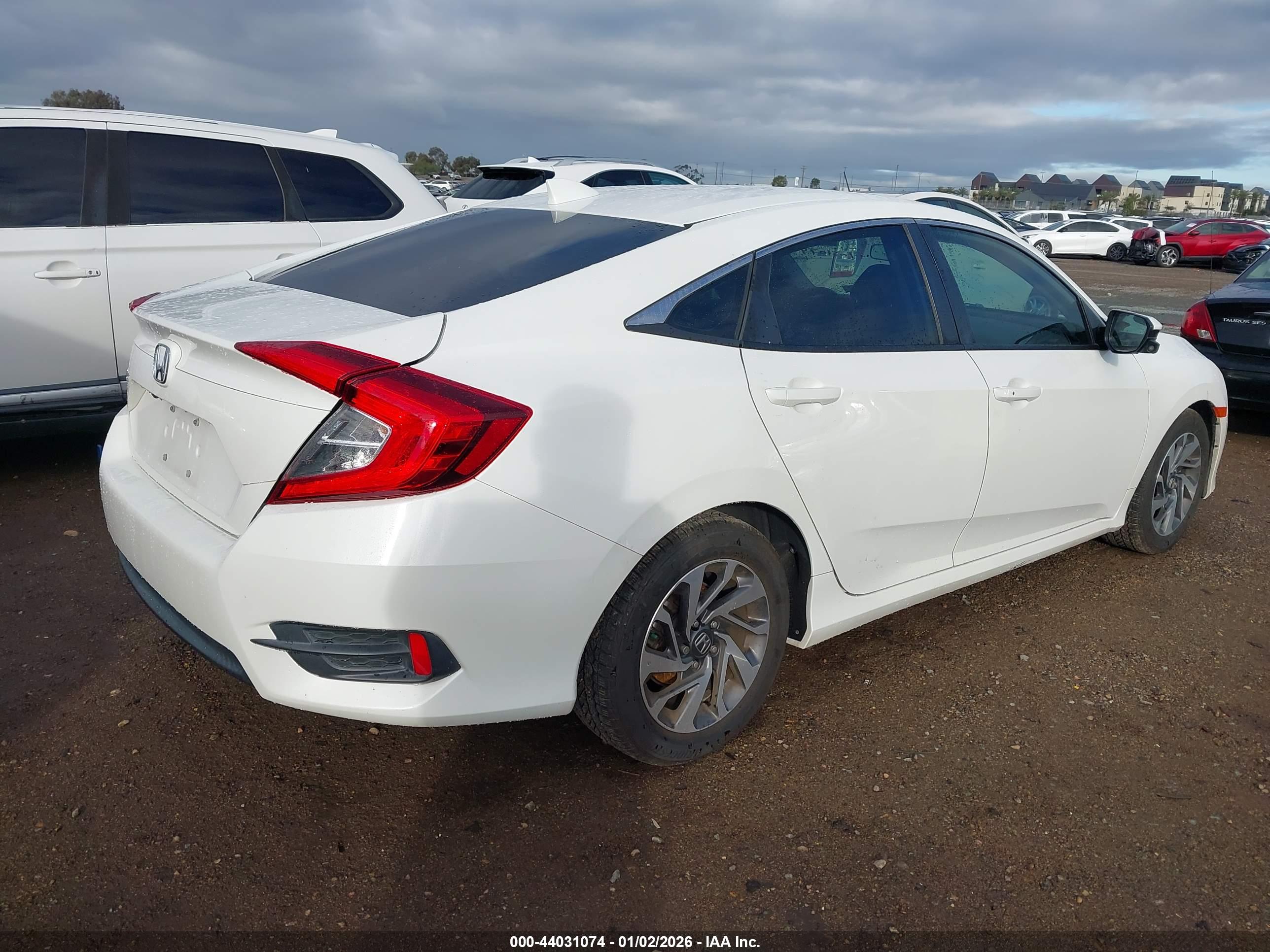 HONDA CIVIC image 4
