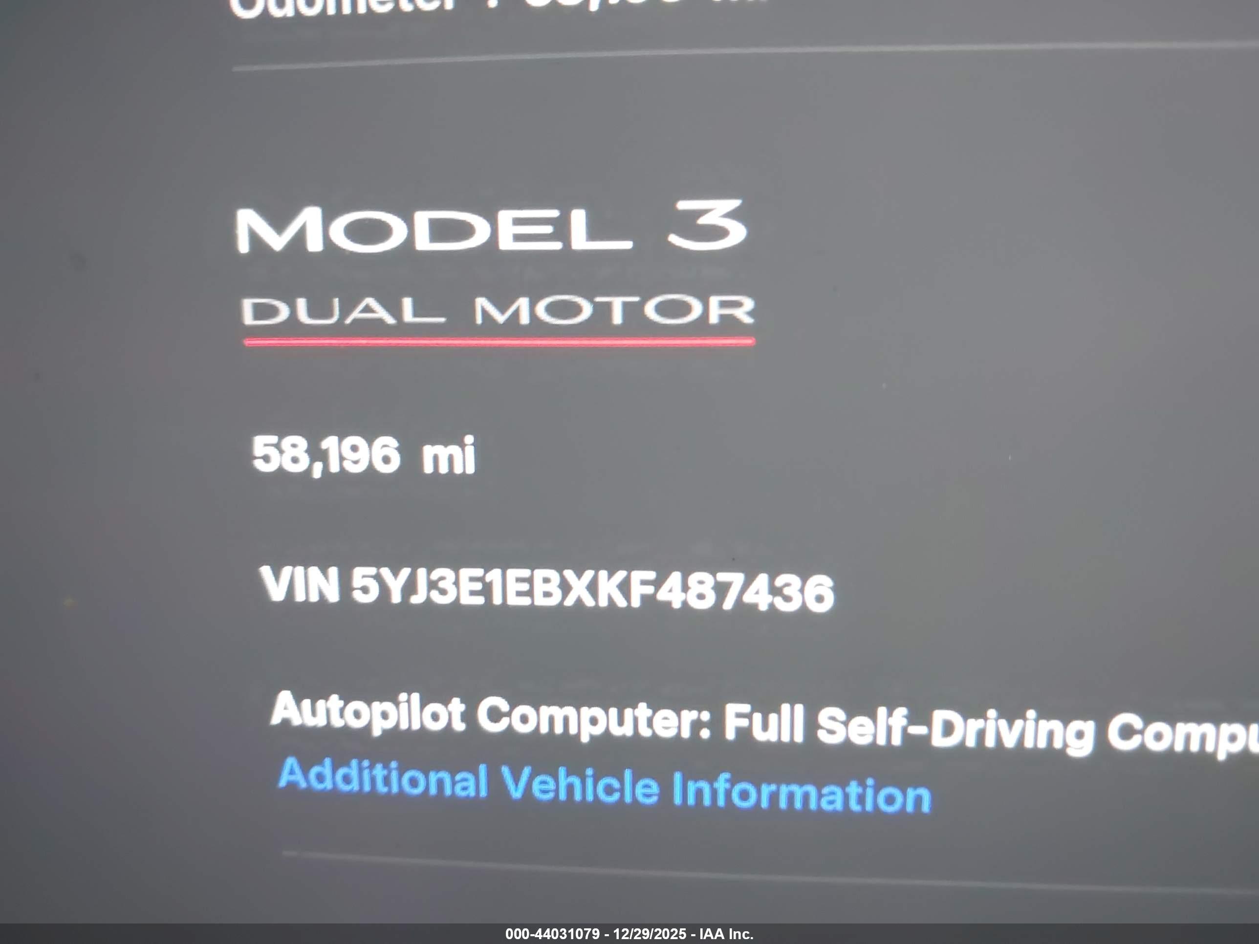TESLA MODEL image 7
