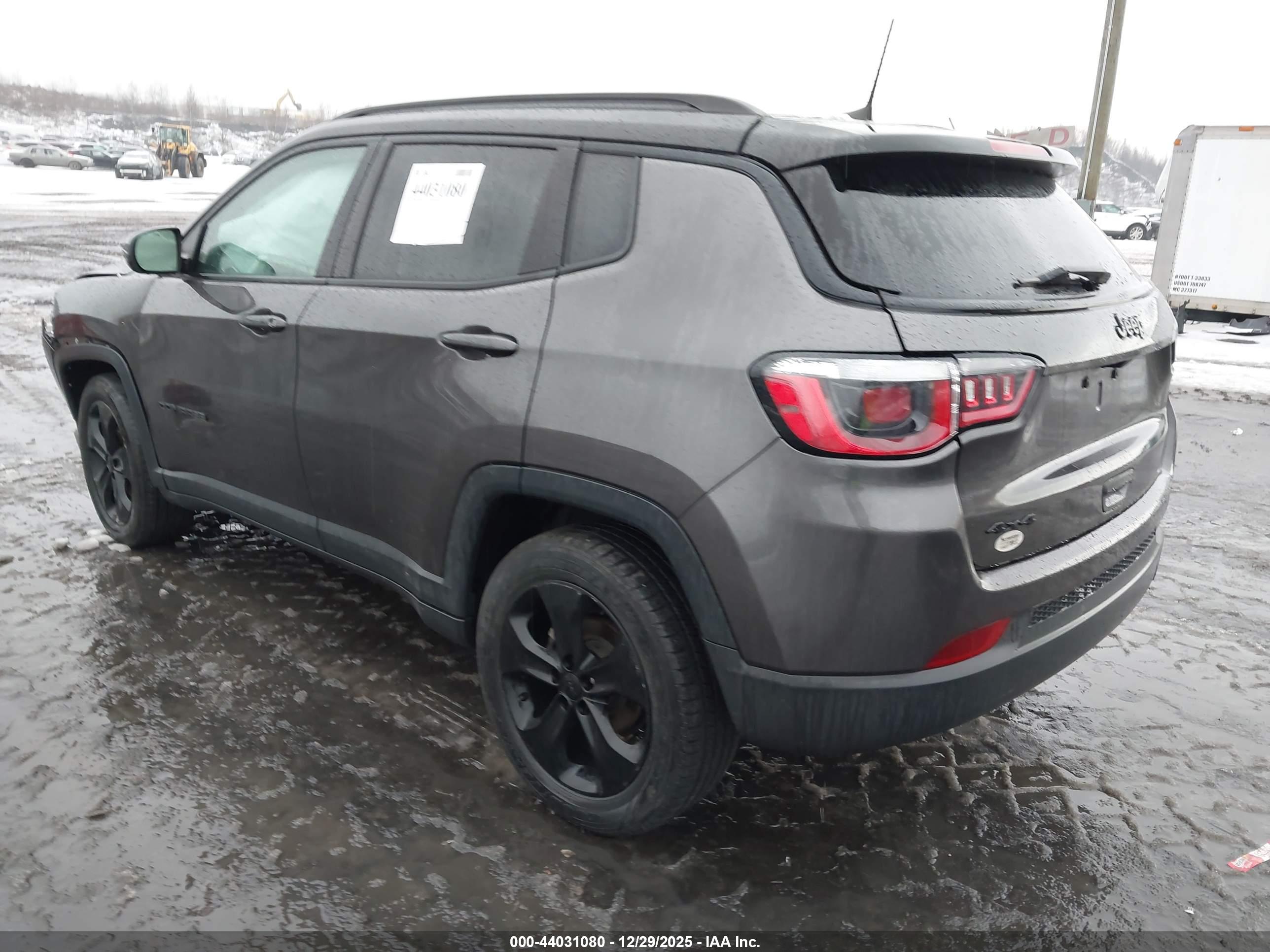 JEEP COMPASS image 3