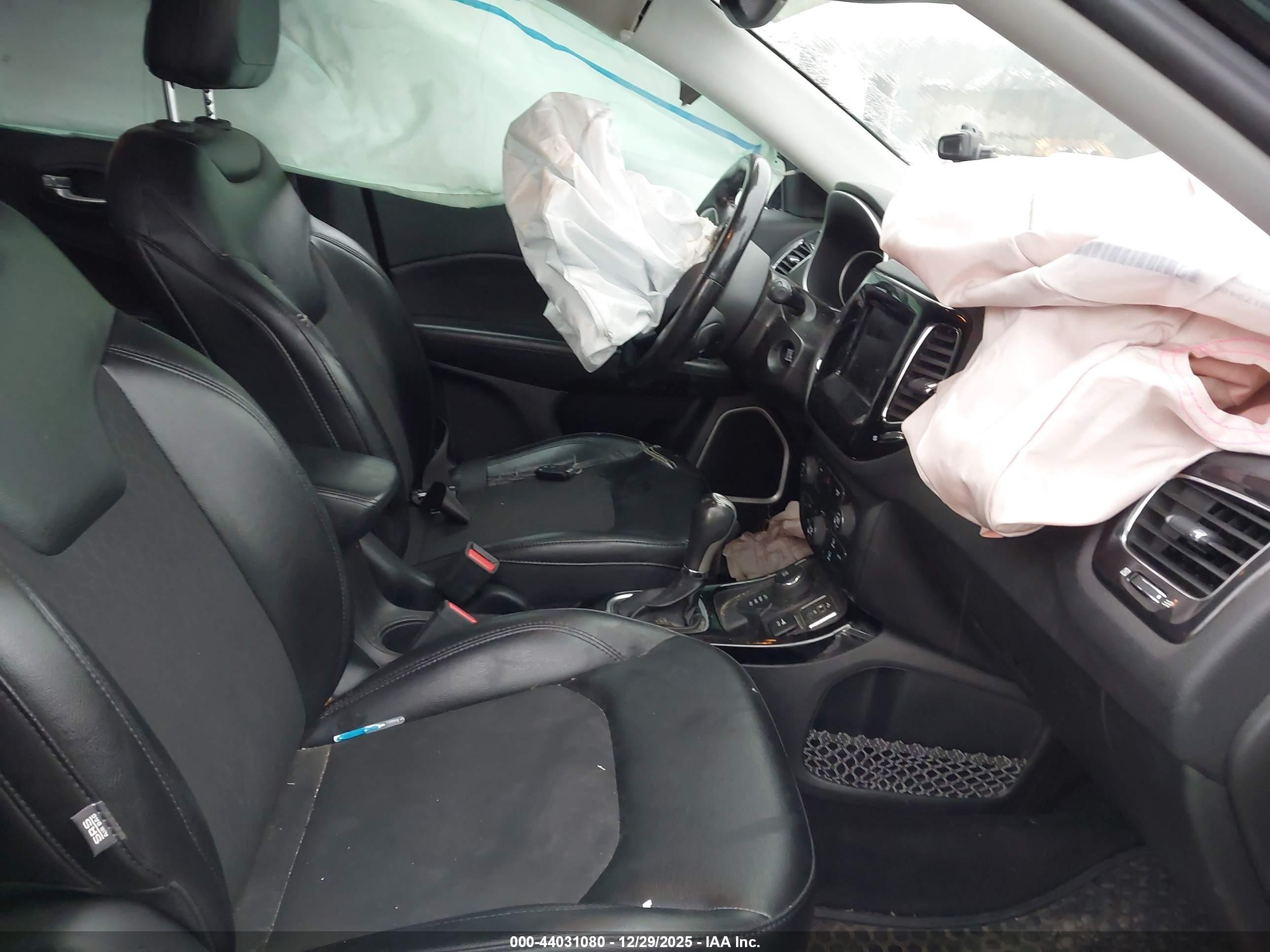 JEEP COMPASS image 5