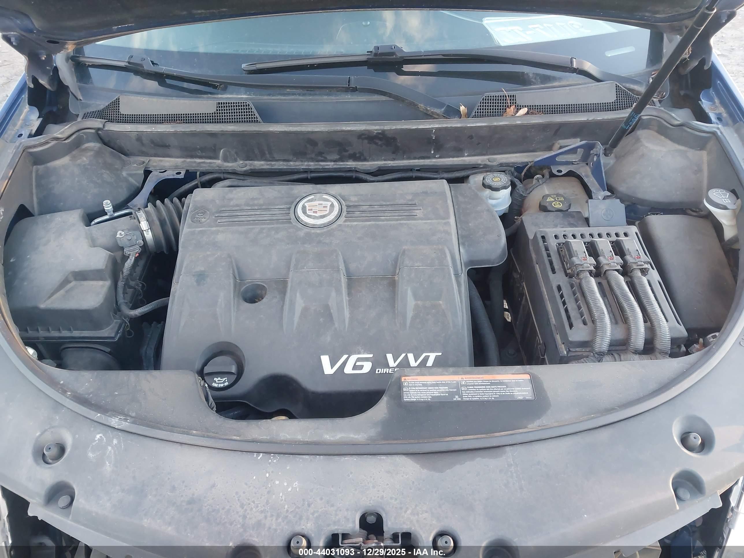 CADILLAC SRX image 10