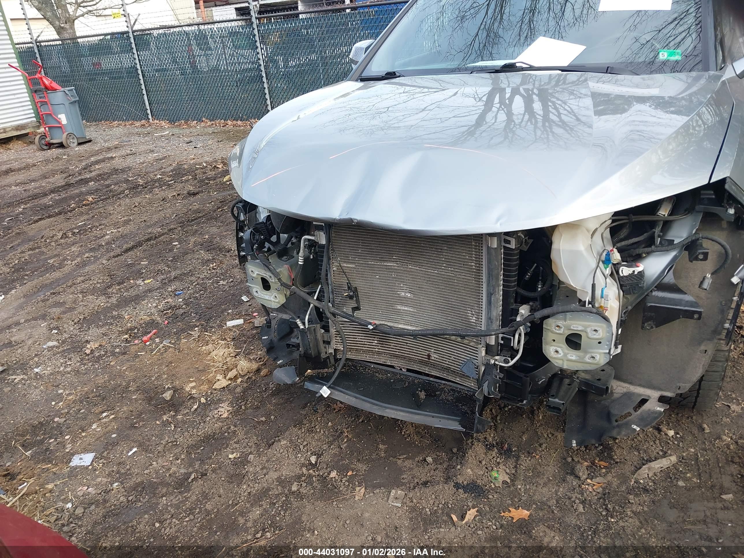 CHEVROLET BLAZER image 6