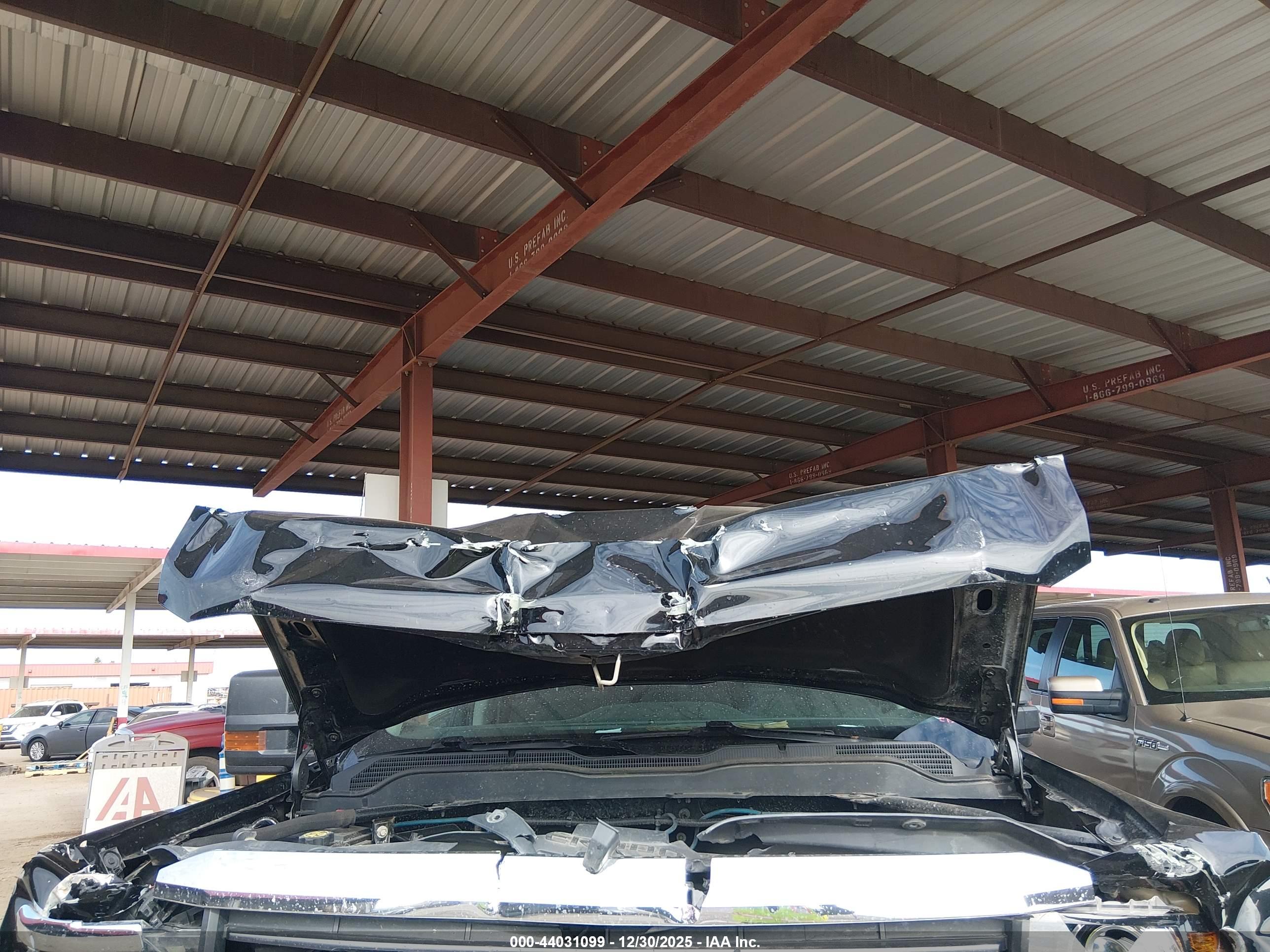 CHEVROLET SILVERADO image 10