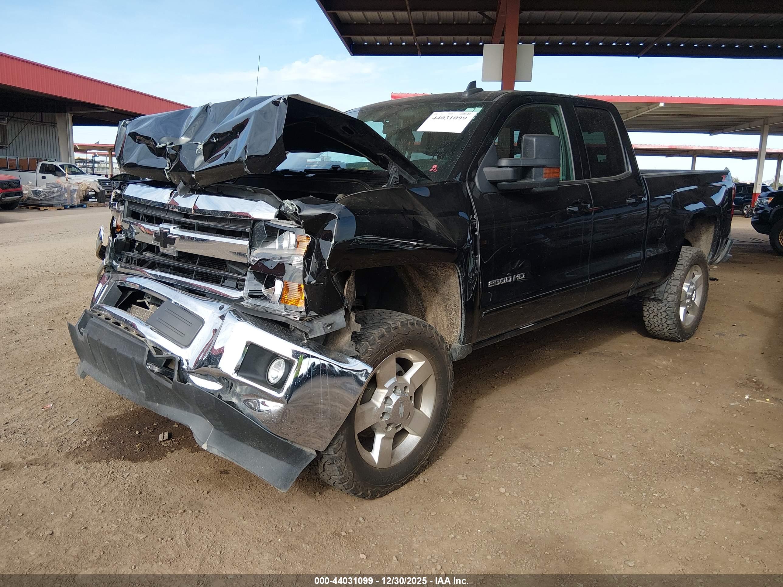 CHEVROLET SILVERADO image 2