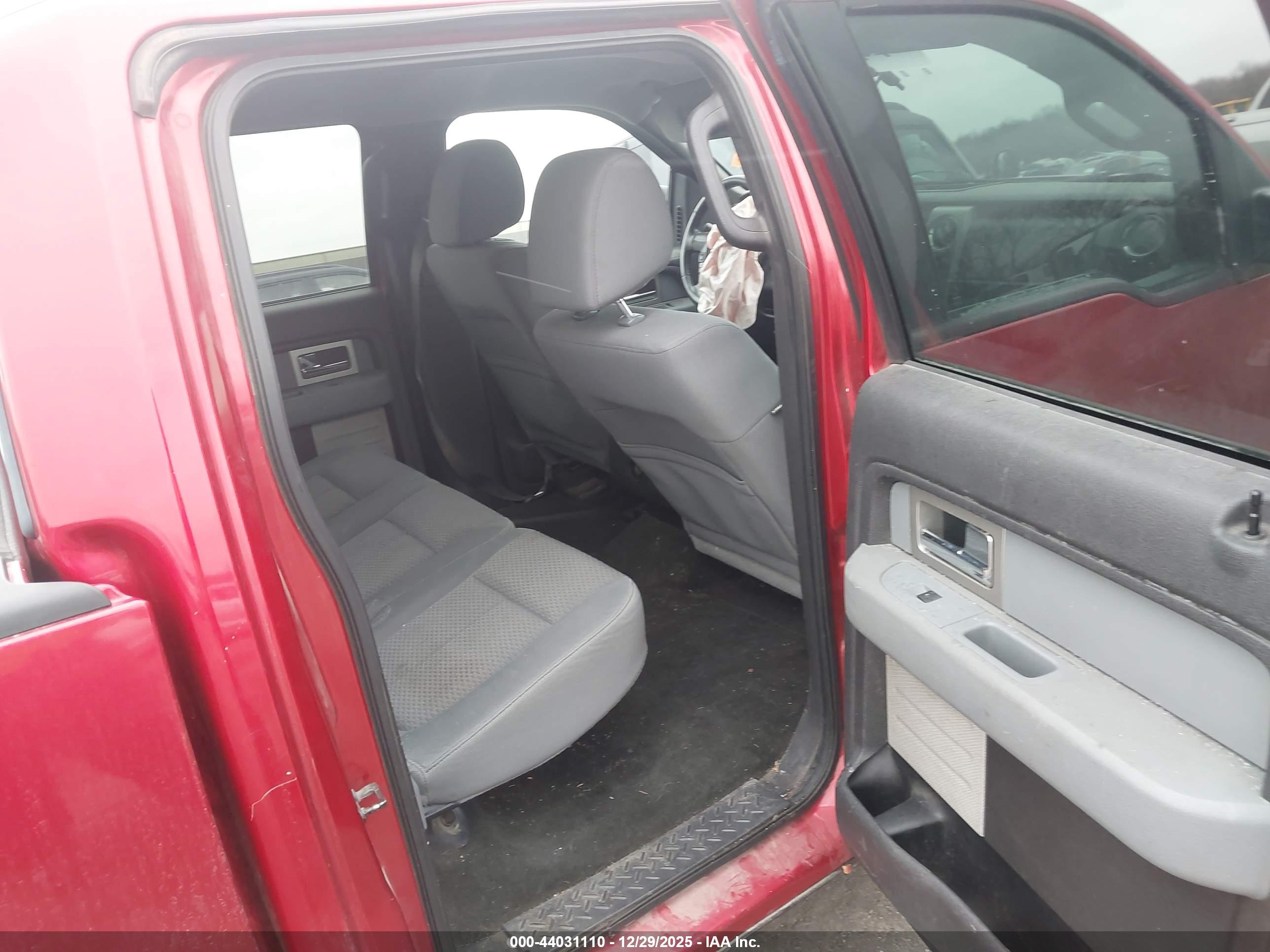 FORD F-150 image 8