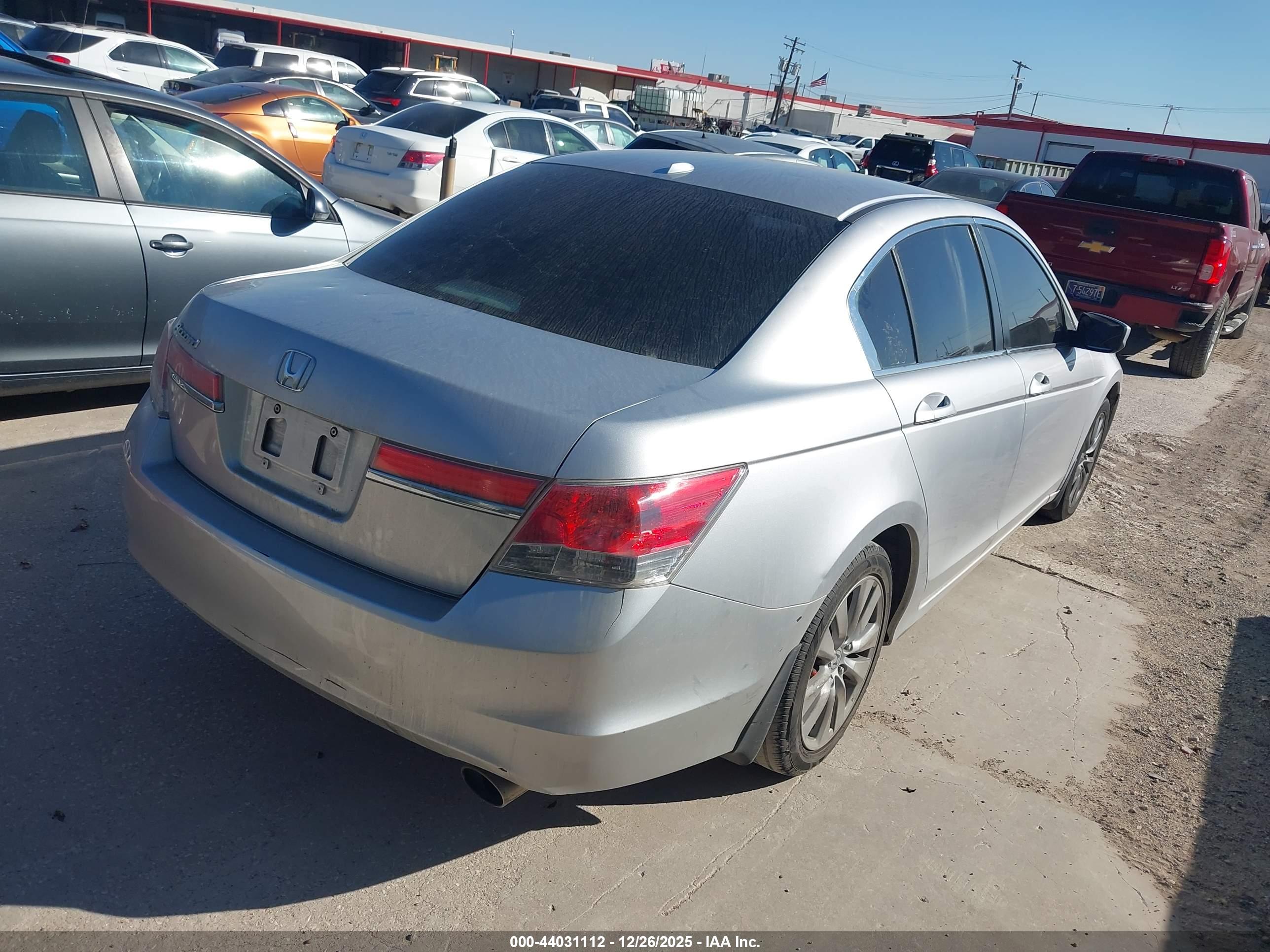 HONDA ACCORD image 4