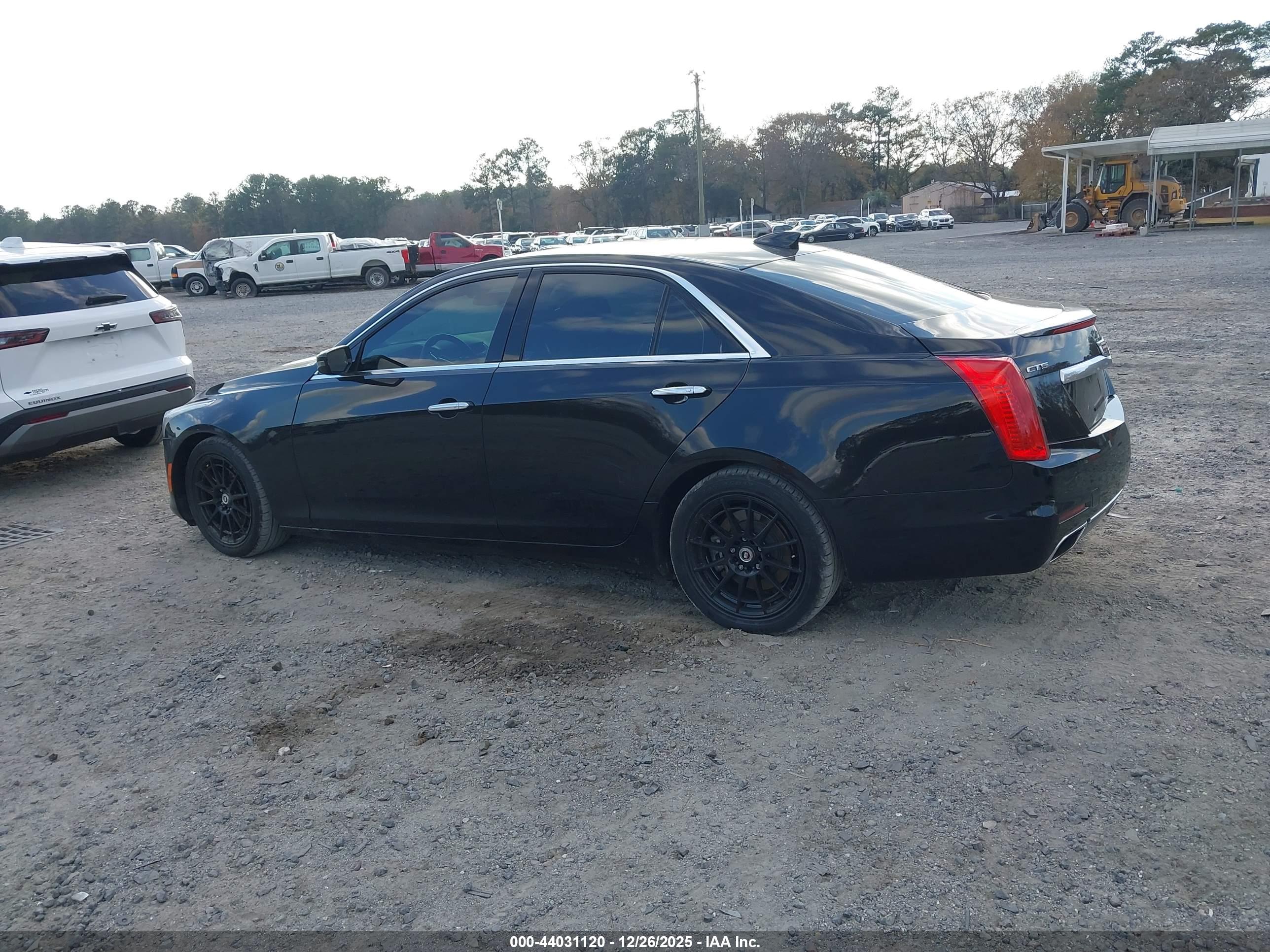 CADILLAC CTS image 3