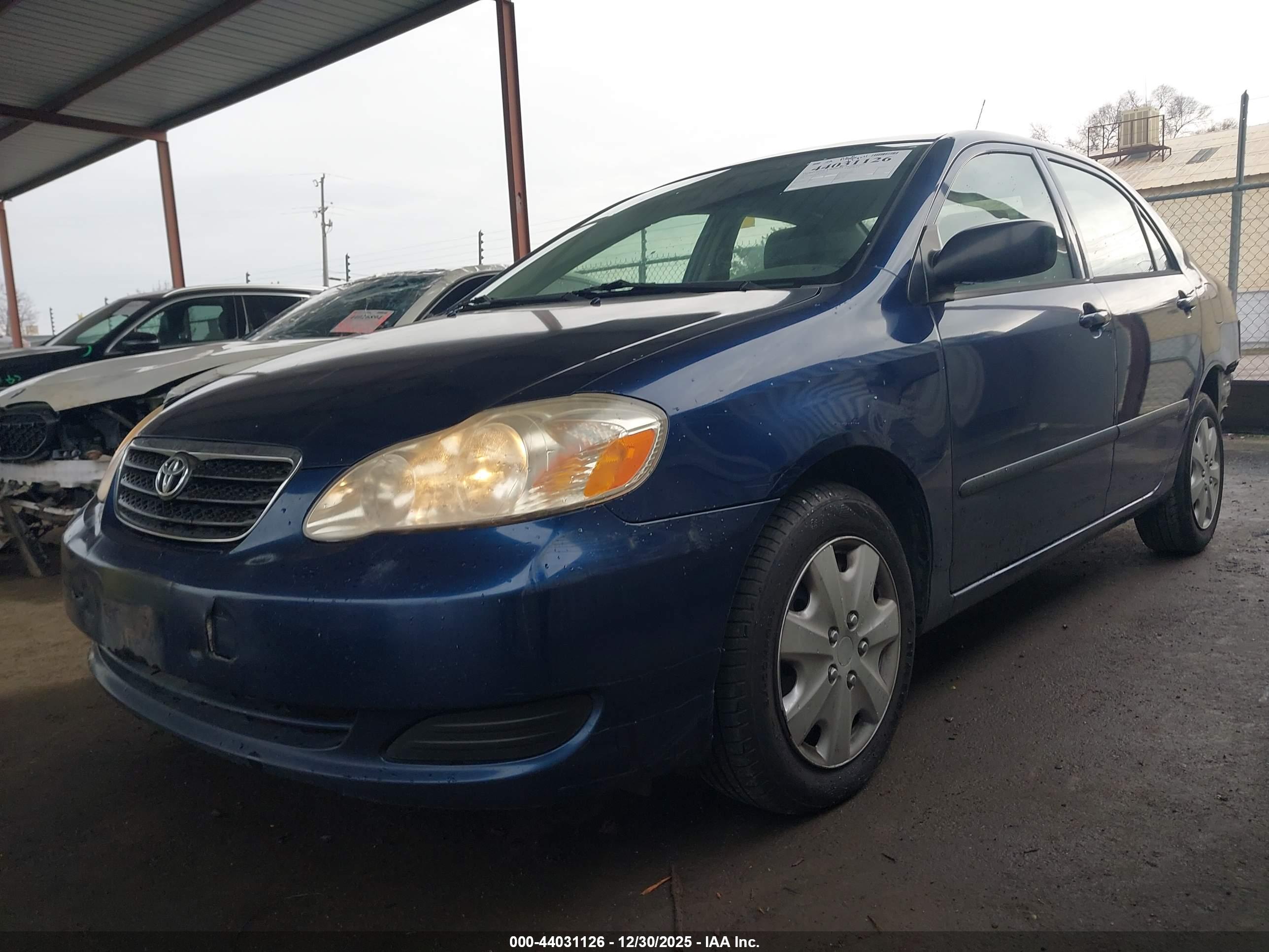 TOYOTA COROLLA image 2