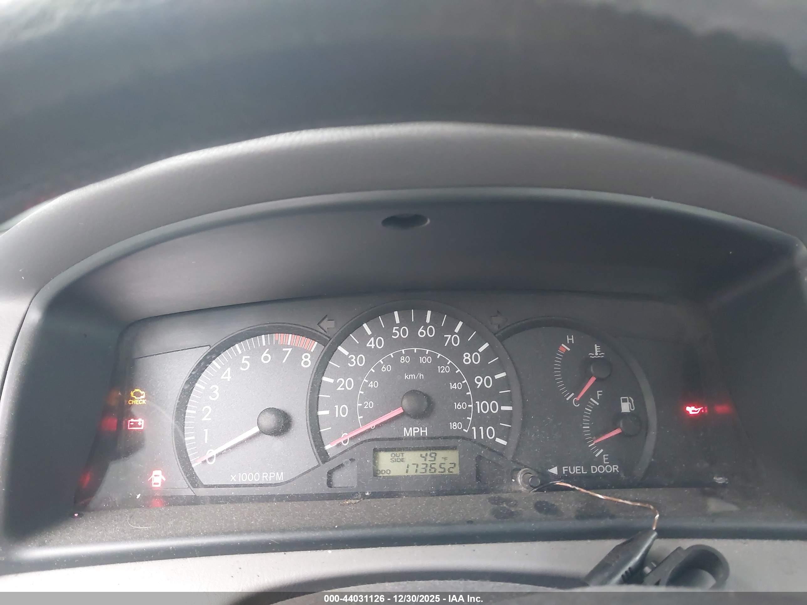 TOYOTA COROLLA image 7