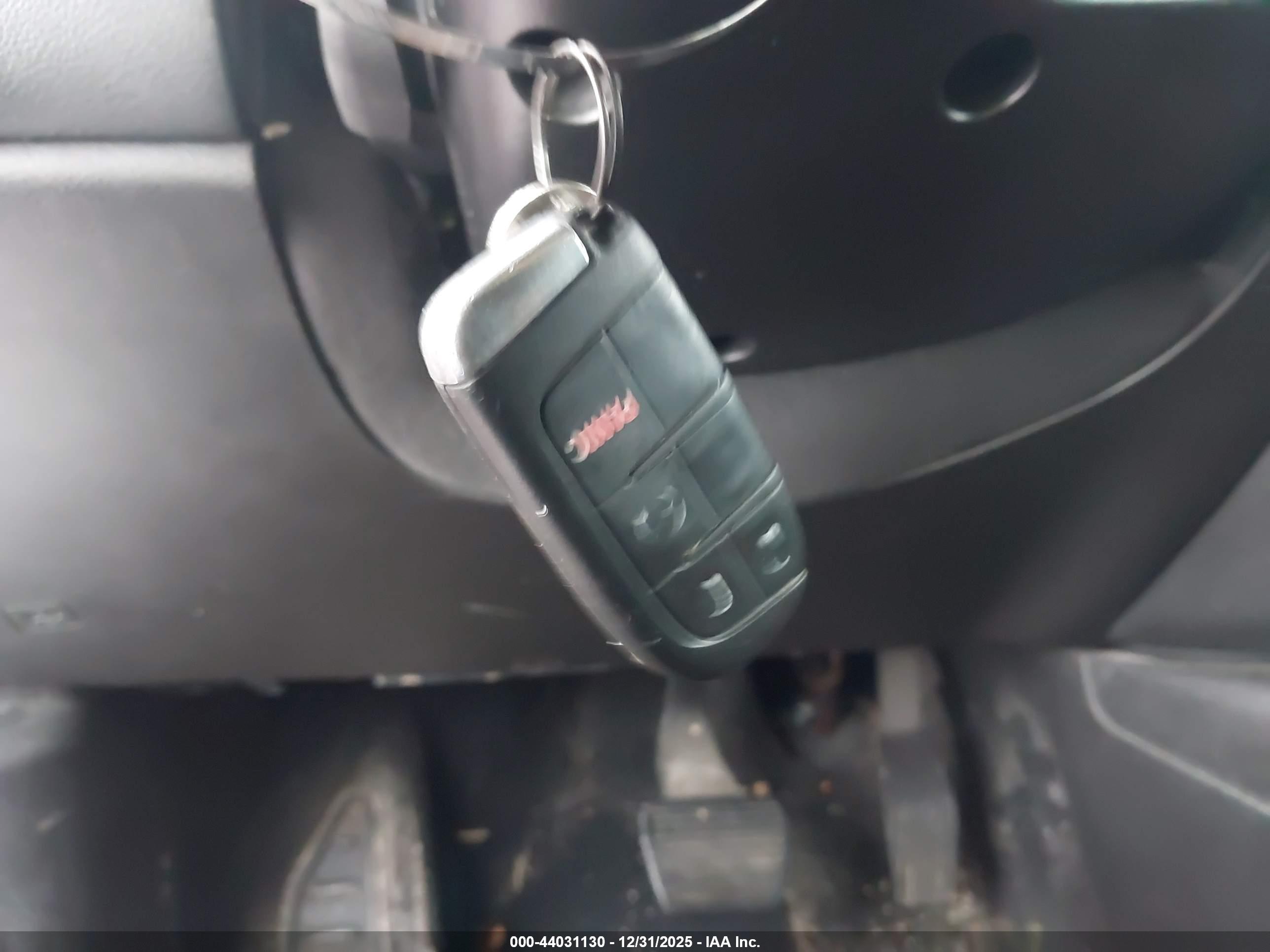 JEEP RENEGADE image 11