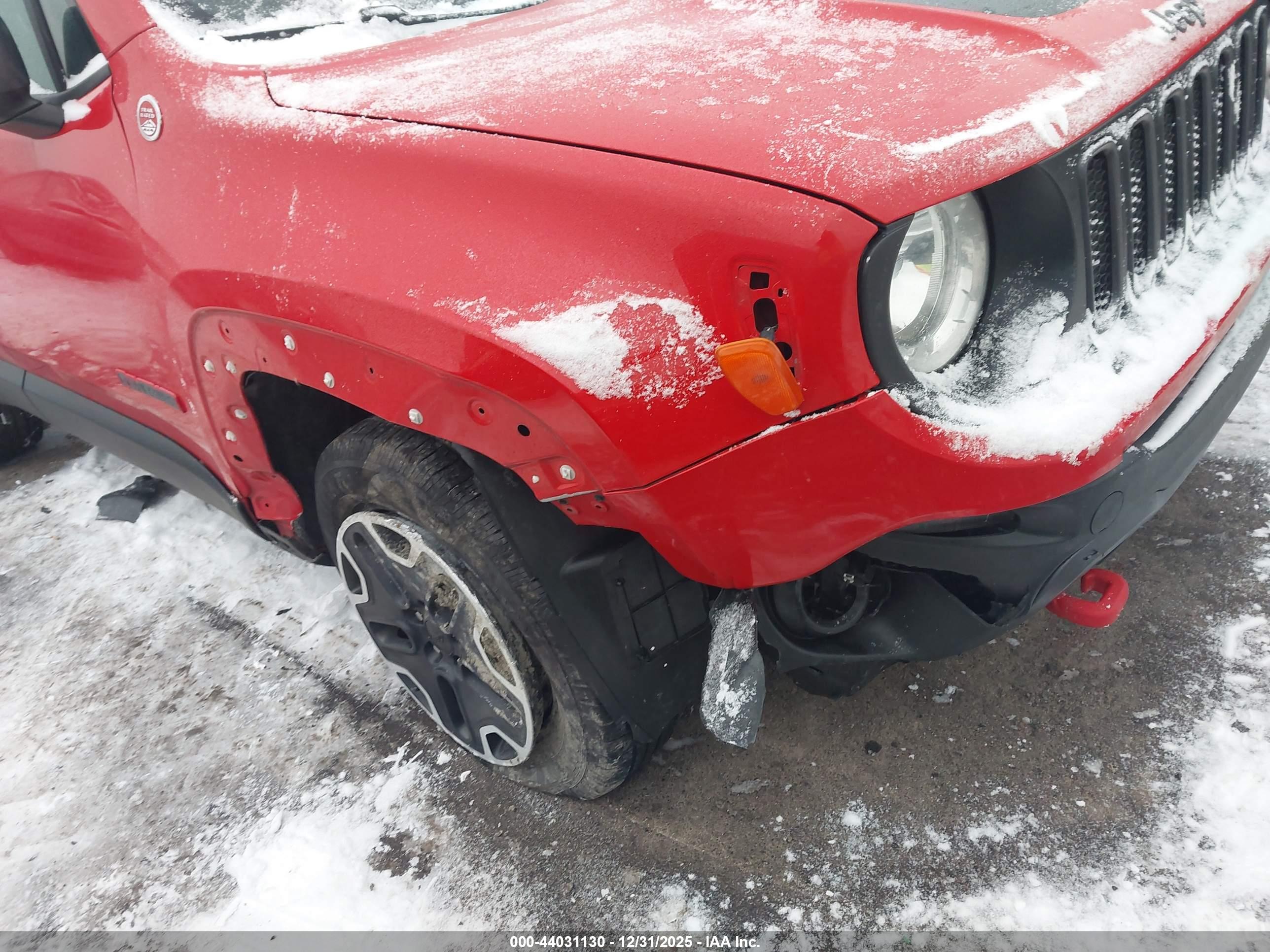 JEEP RENEGADE image 6