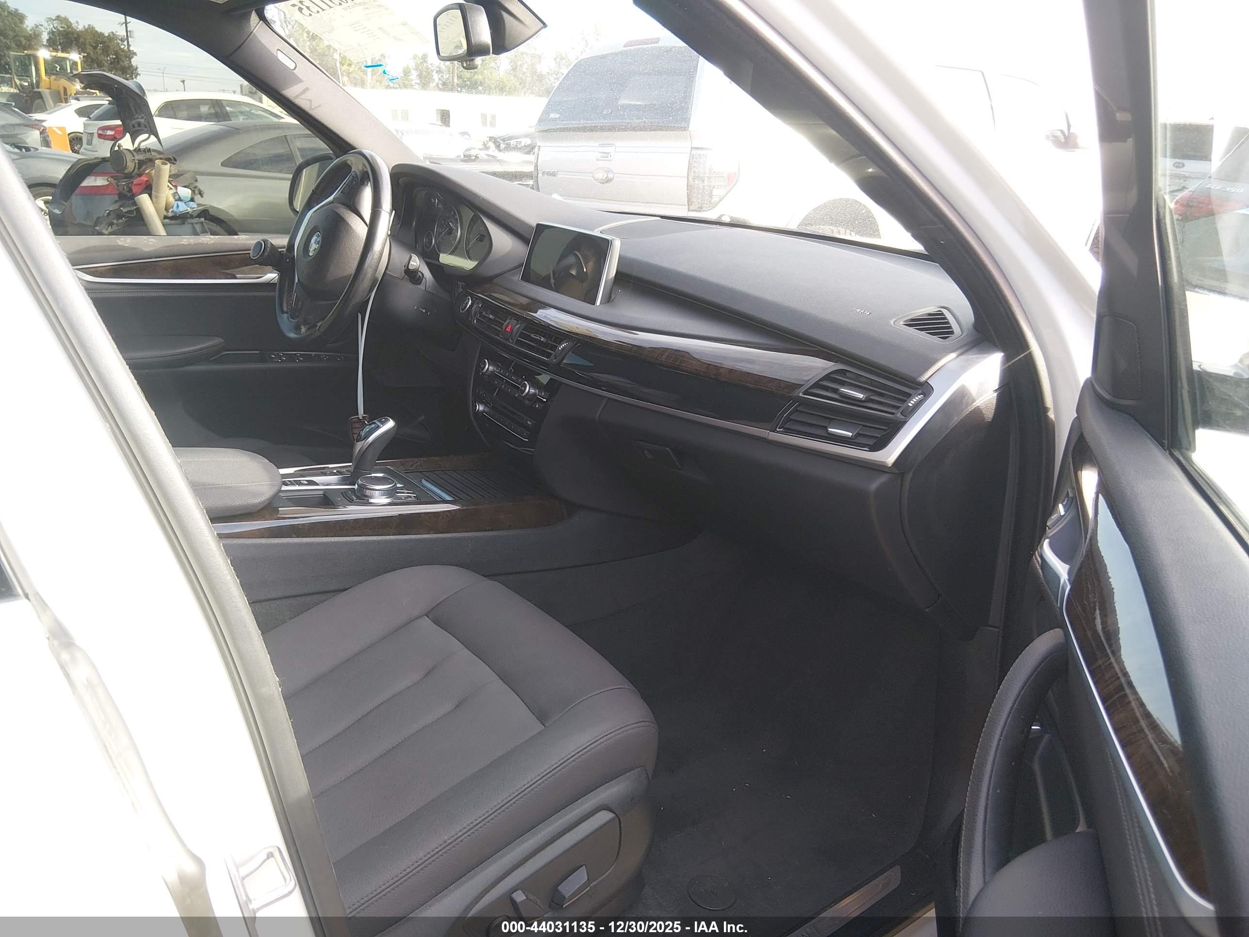 BMW X5 image 5