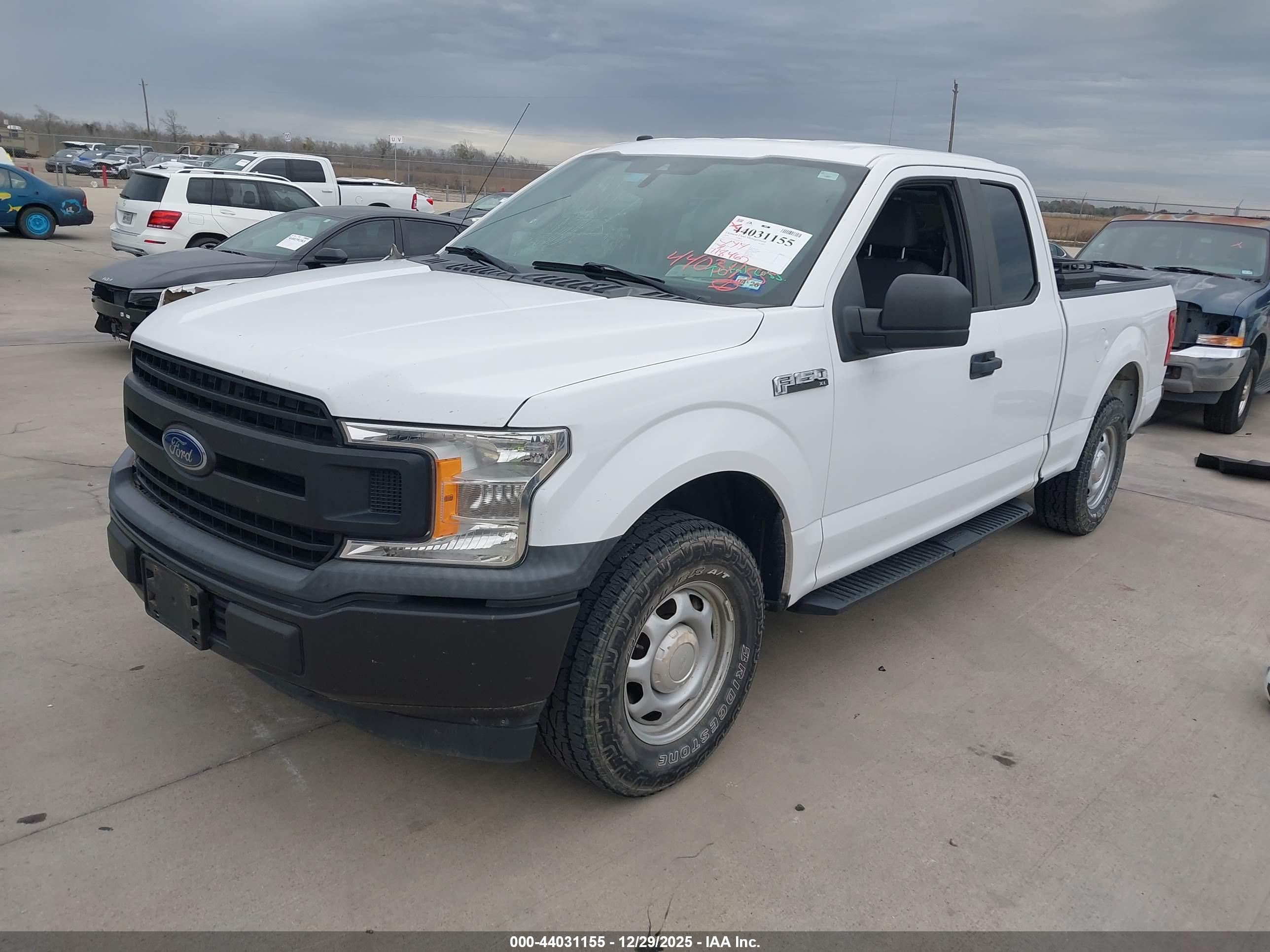 FORD F-150 image 2