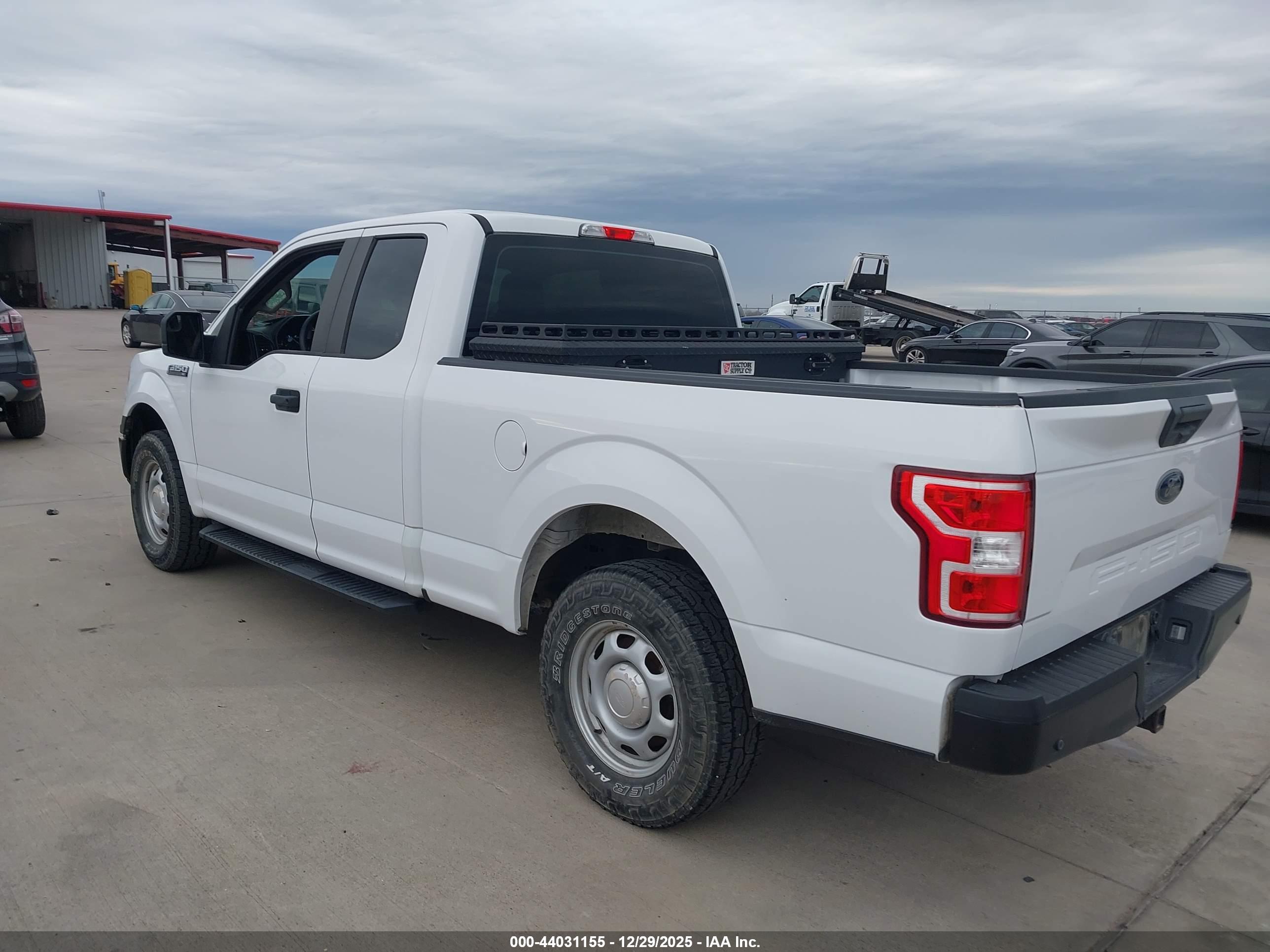 FORD F-150 image 3