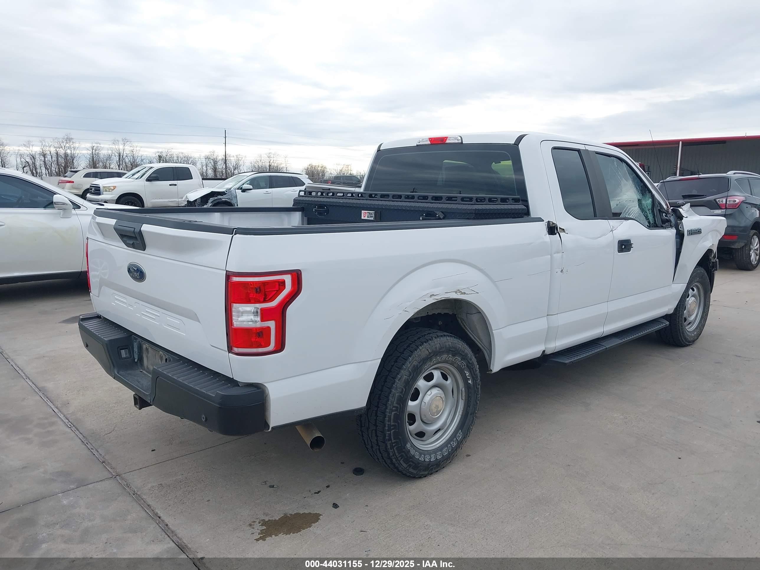 FORD F-150 image 4