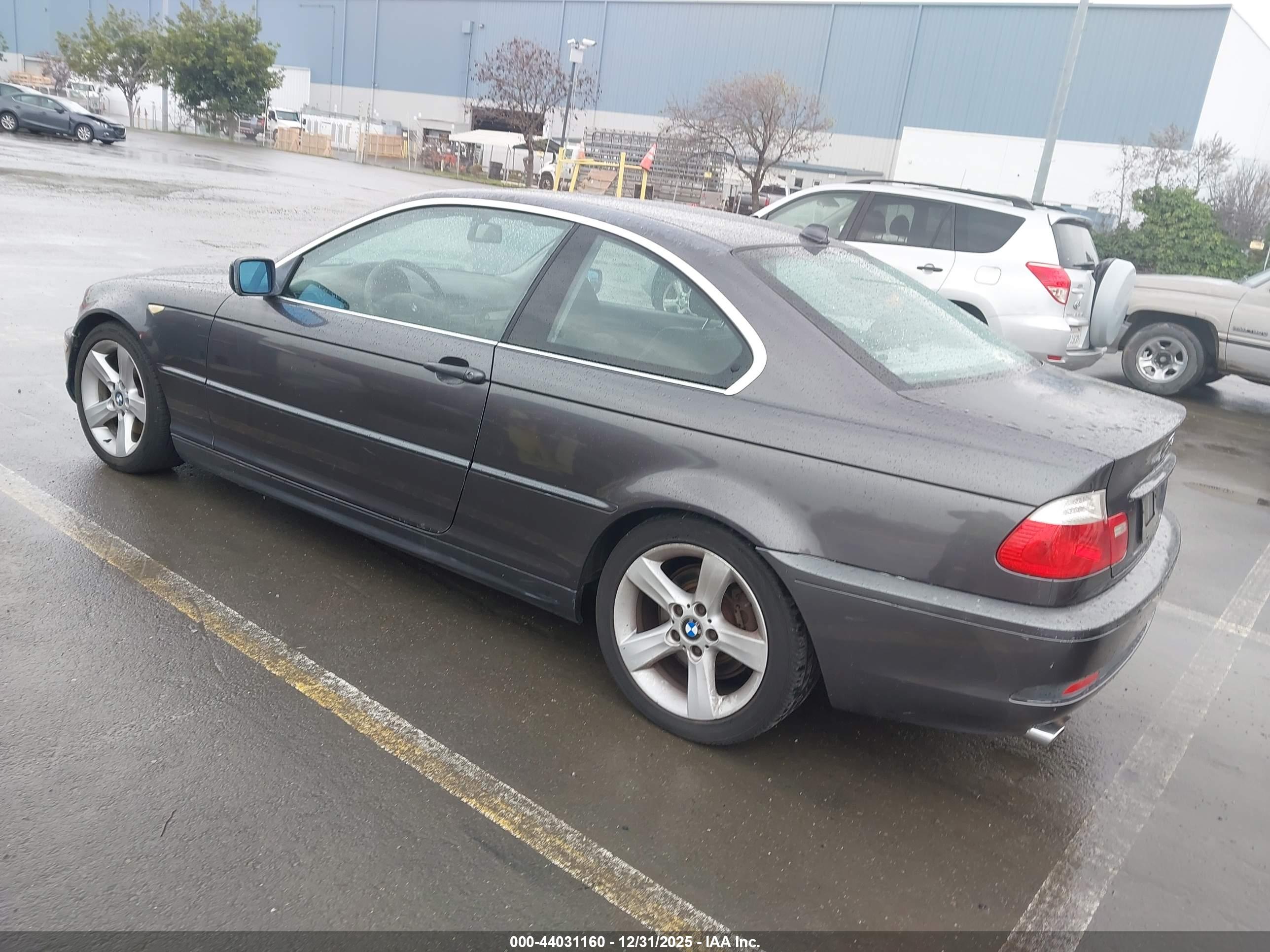 BMW 325CI image 3