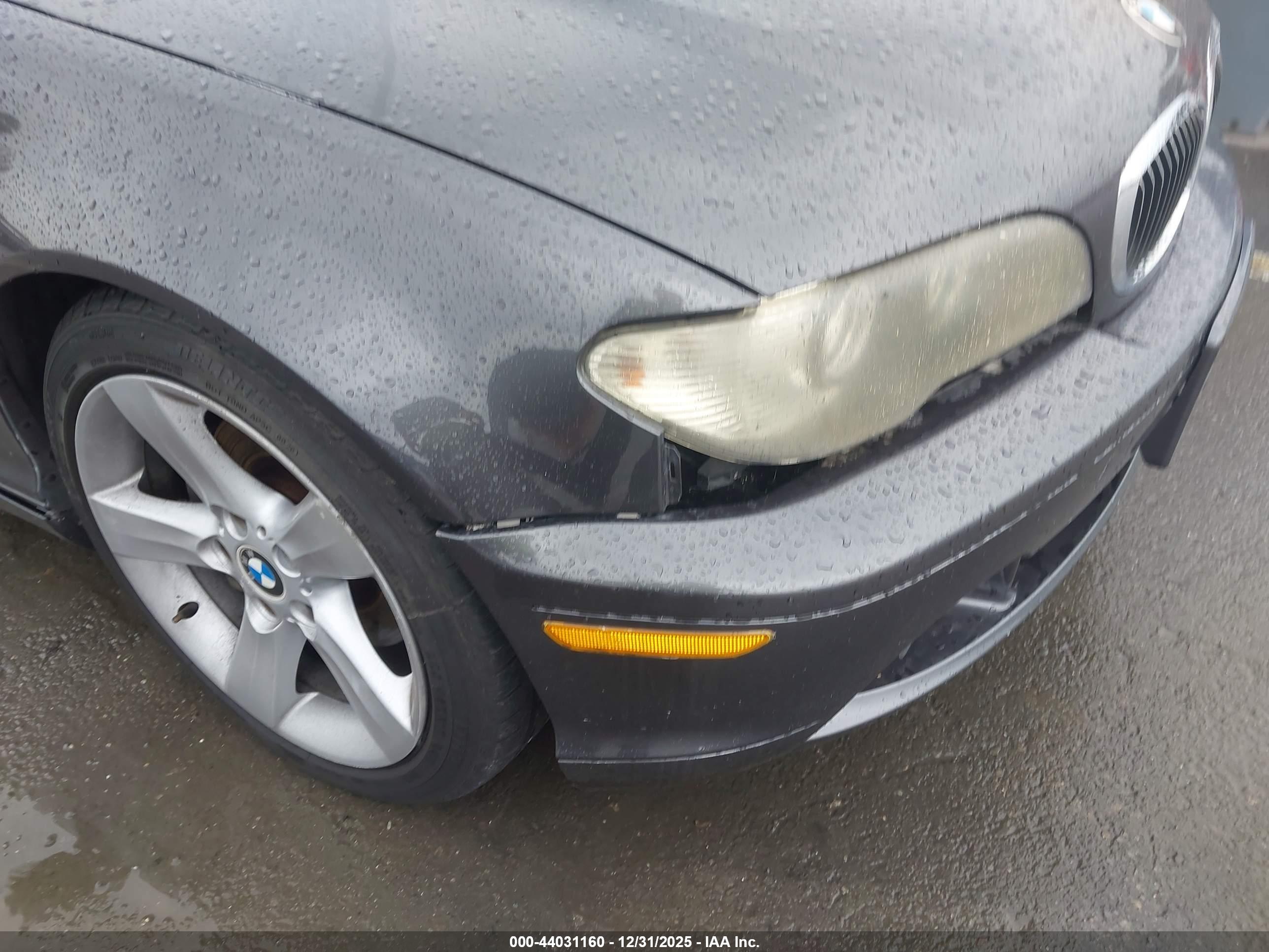 BMW 325CI image 6